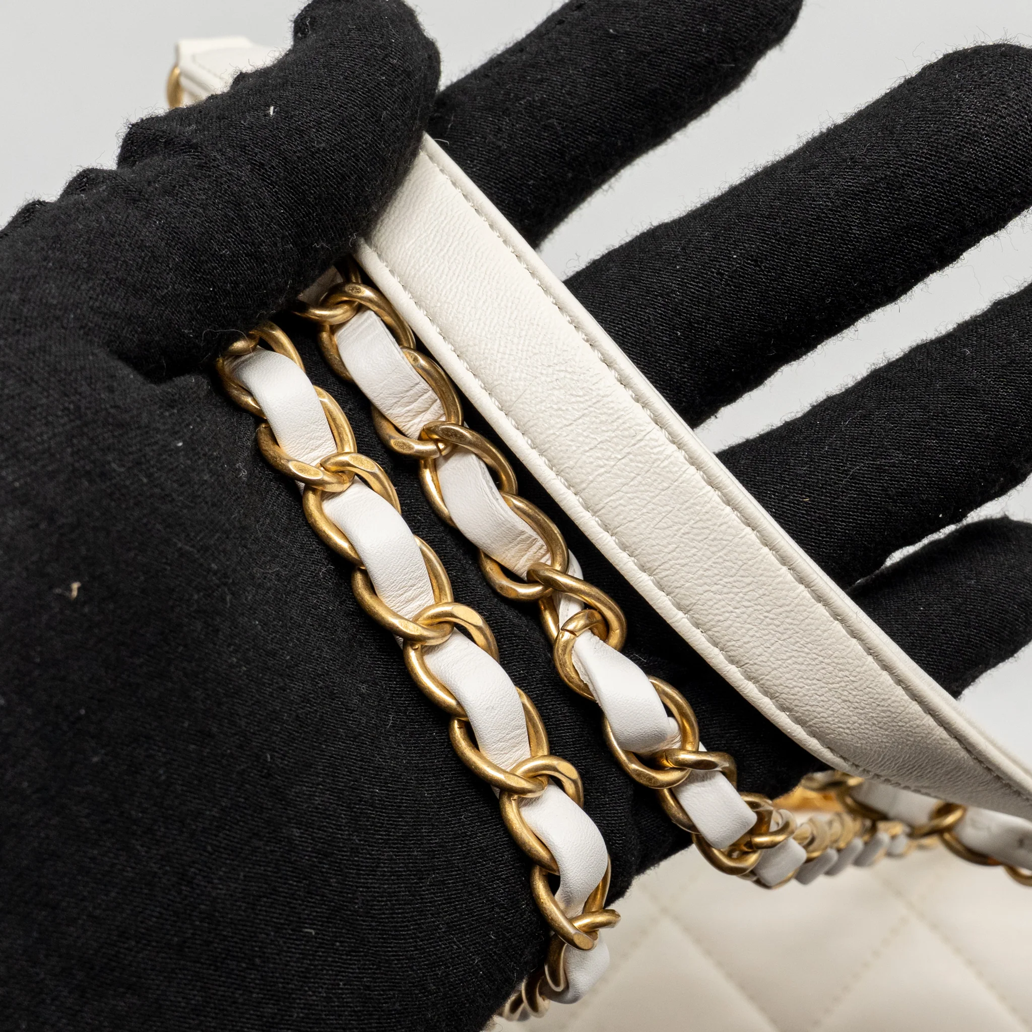 Chanel Quilted Flap Bag with Letter Chain Lambskin White GHW (Microchip) - Image 19