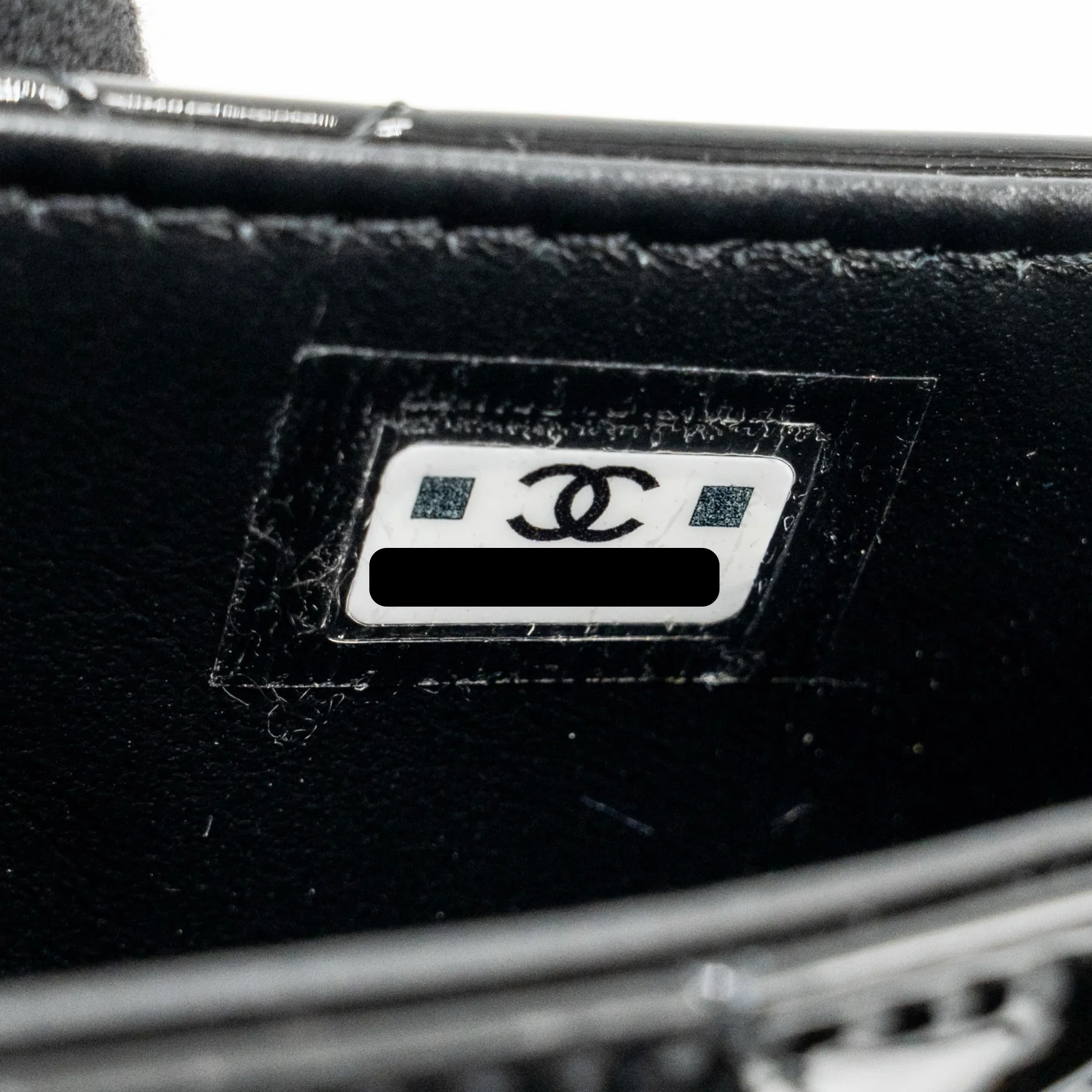 Chanel 23K Hoop Clutch Bag patent leather black GHW (microchip) - Image 12