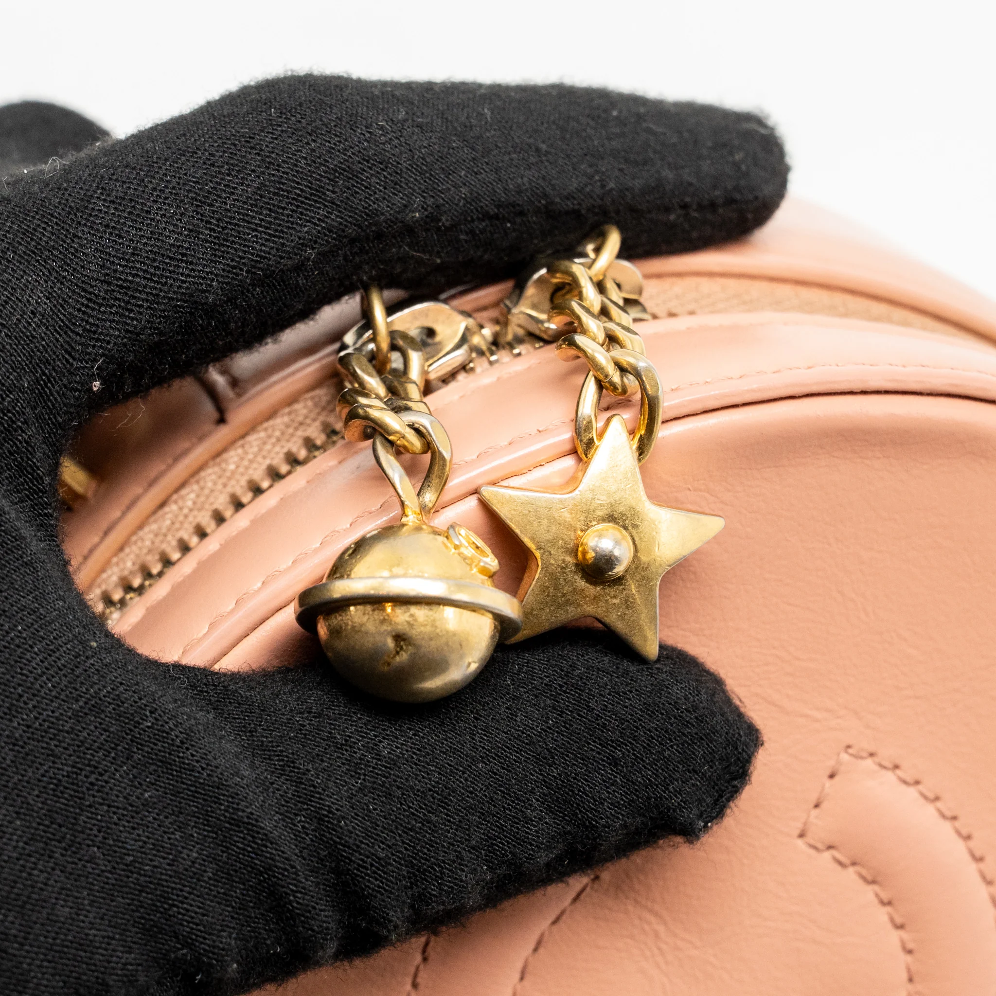 Chanel round clutch with chain moon&star zipper calfskin pink GHW - Image 14