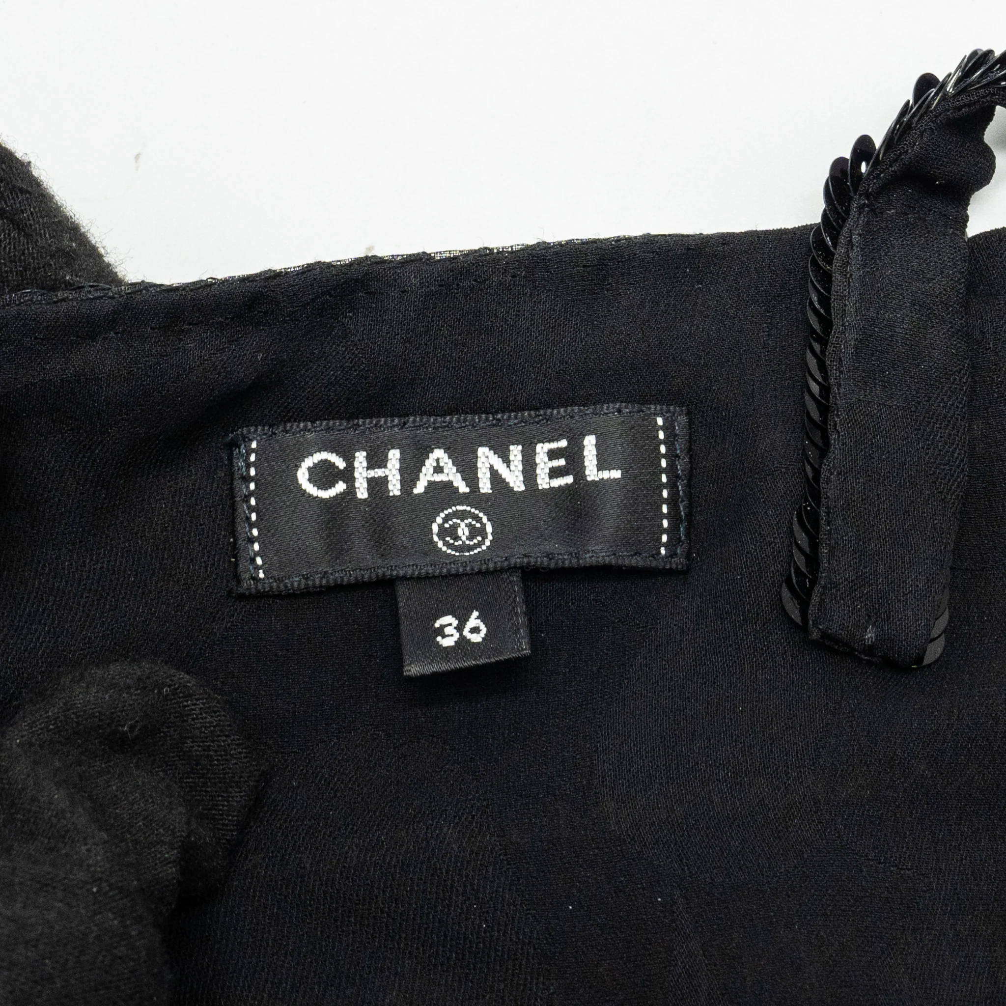 Chanel size 36 21C Sequins/Silk mini top black / pink - Image 8