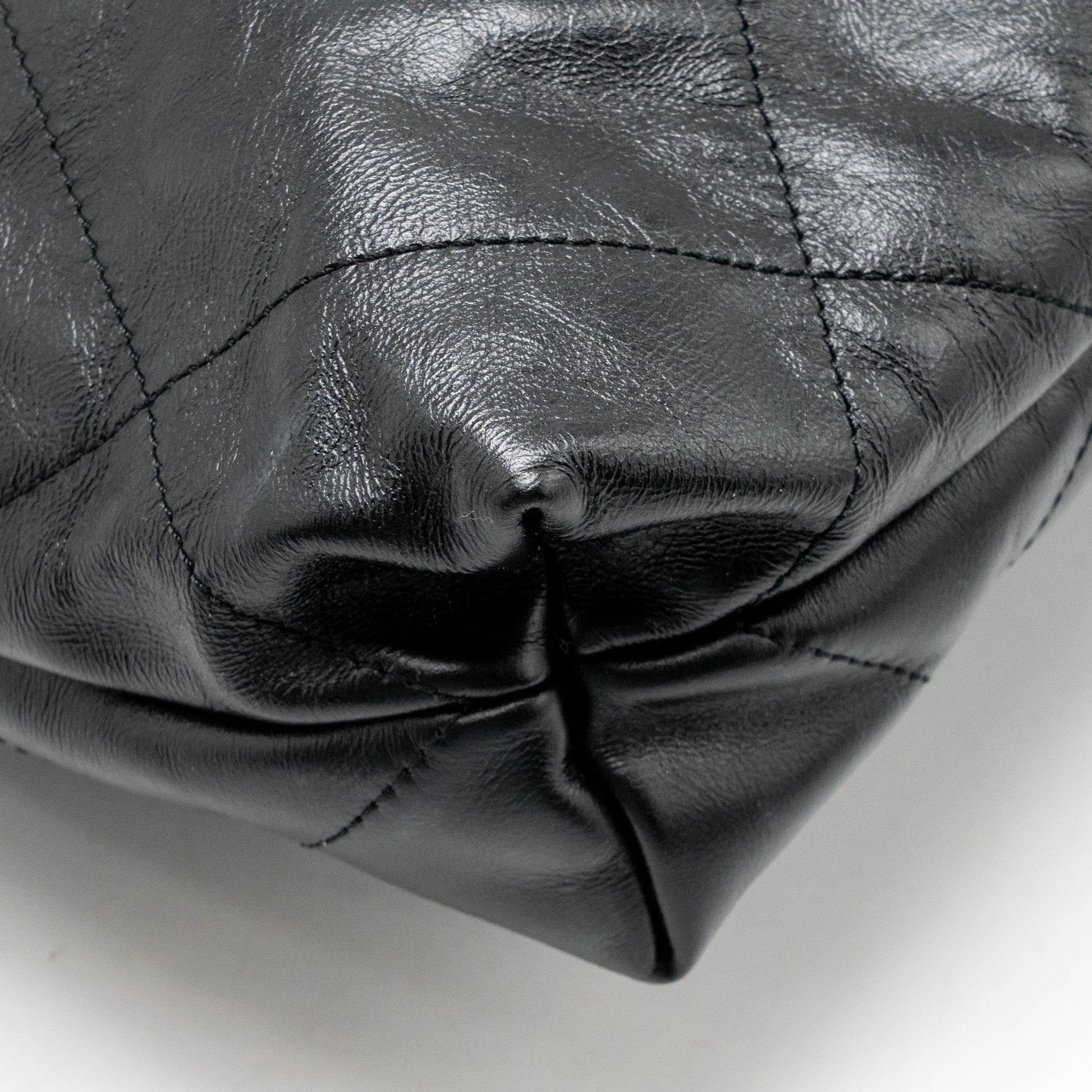 Chanel Small 22 Bag Shiny Calfskin BlacK SHW (Microchip) - Image 12