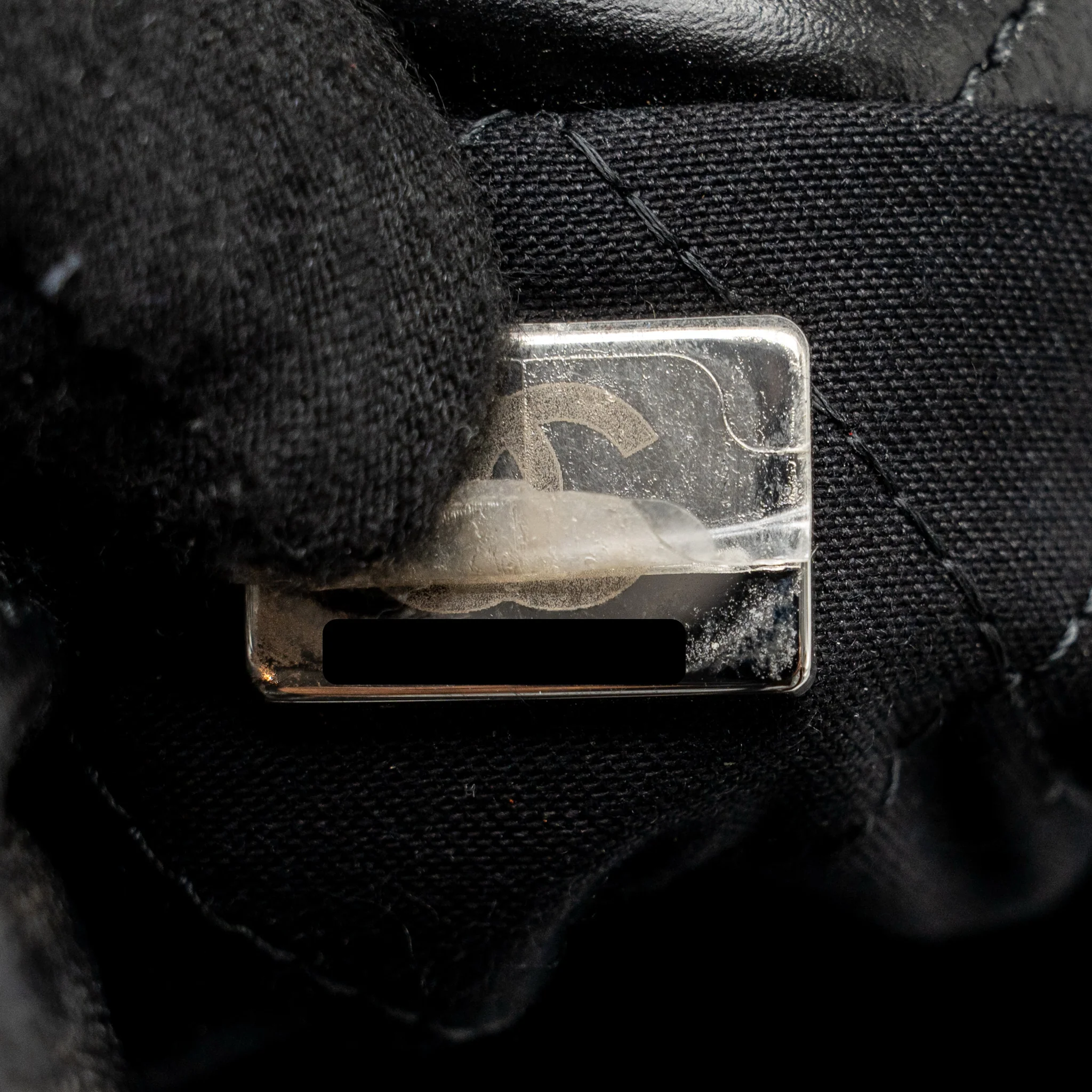 Chanel Small 22 Bag Shiny Calfskin BlacK SHW (Microchip) - Image 17