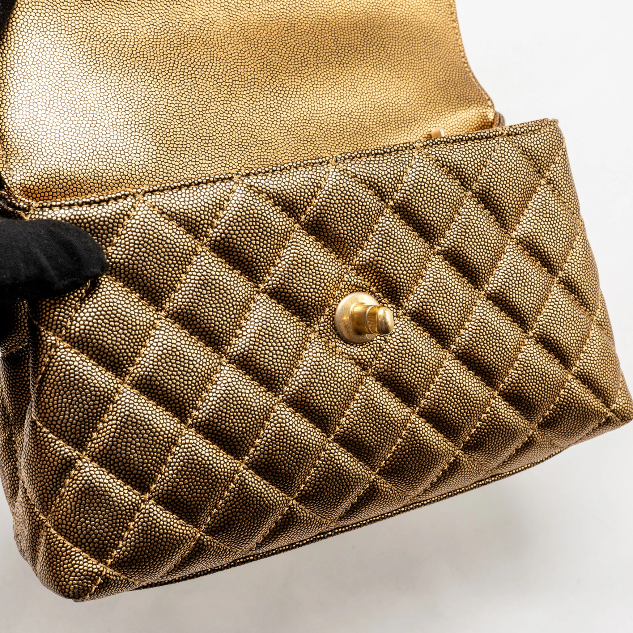 Chanel small coco handle caviar metallic gold GHW - Image 15