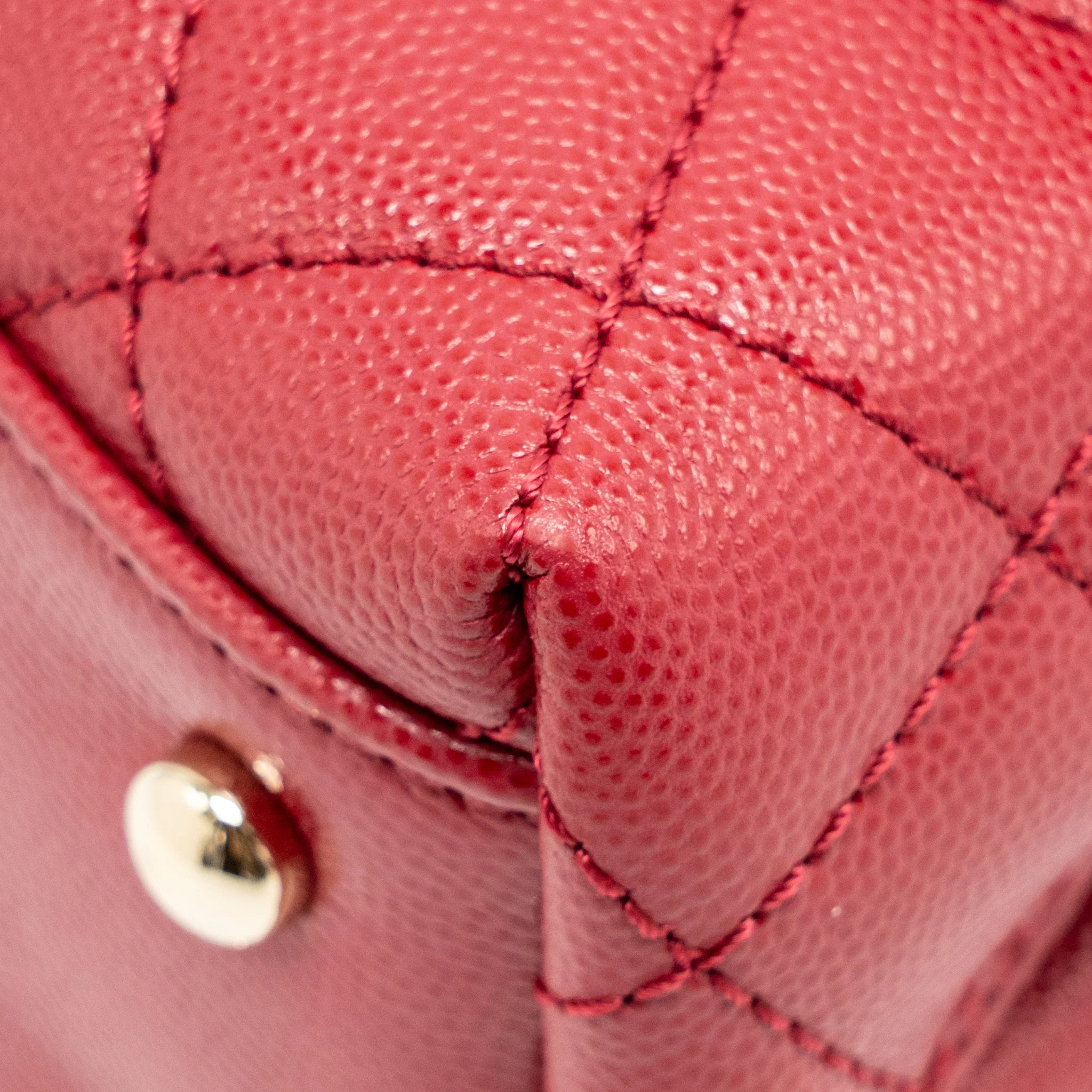 Chanel Small Coco handle caviar red LGHW (microchip) - Image 8