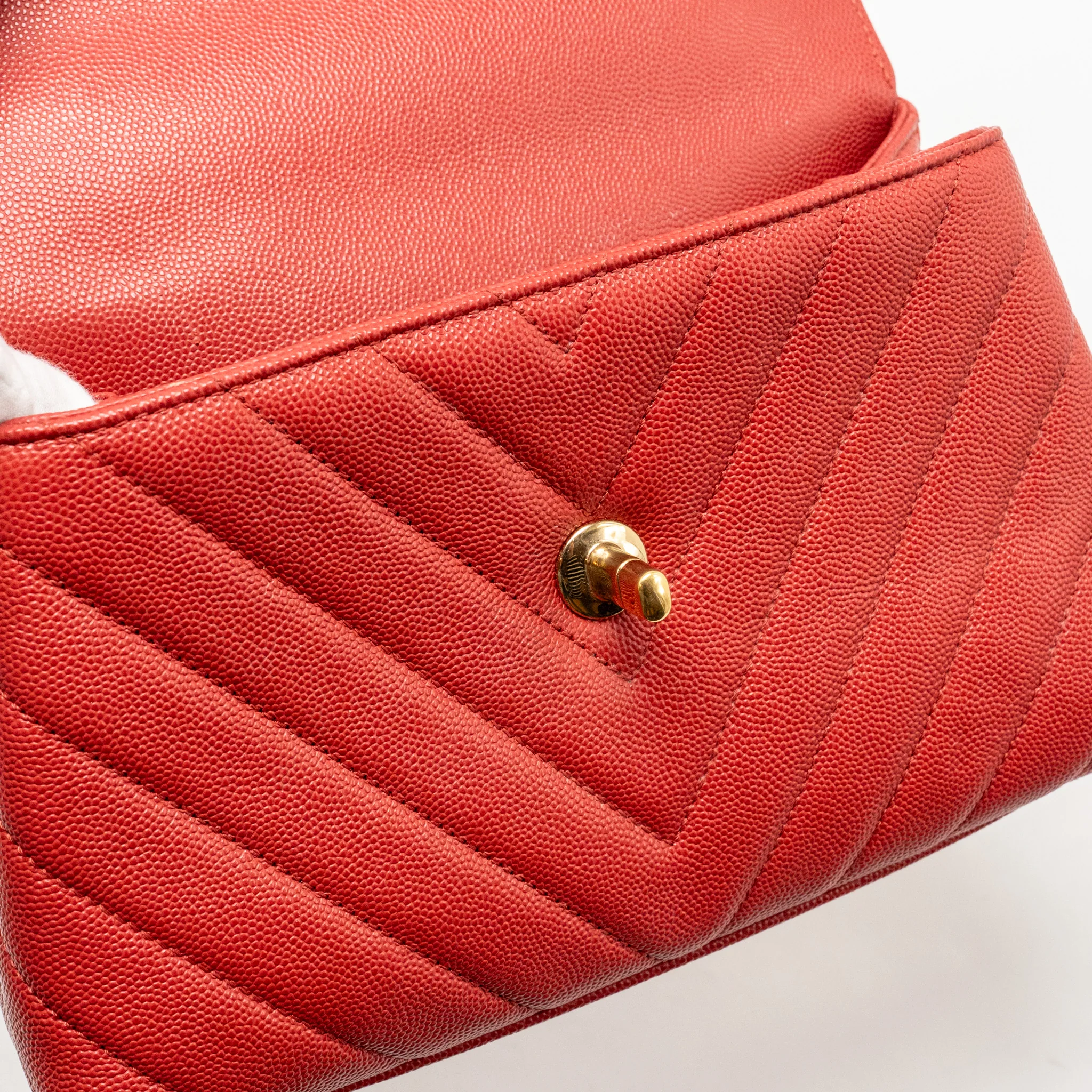 Chanel Small Coco Handle Chevron Caviar Red GHW - Image 15