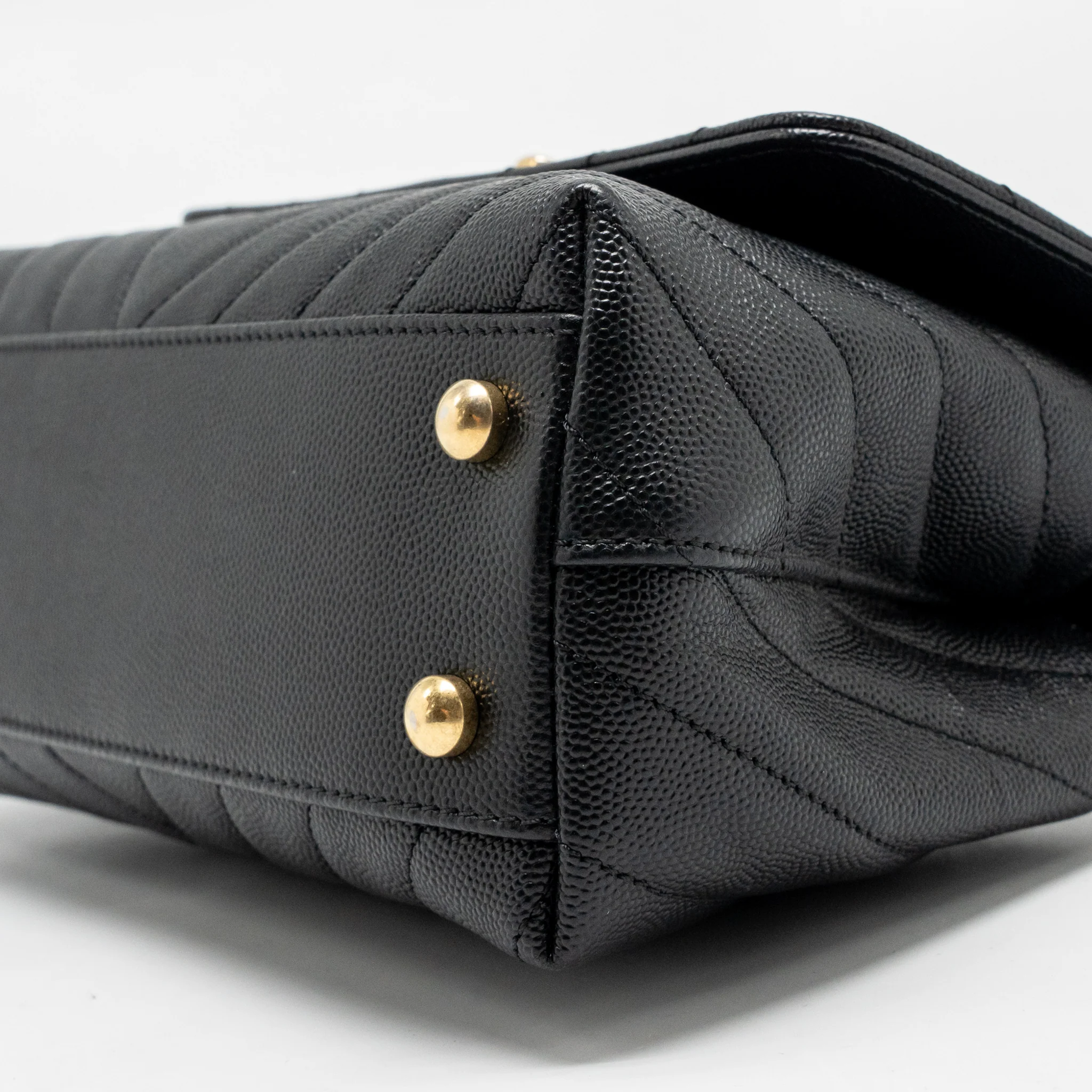 Chanel small coco handle with lizard embossed handle chevron caviar black GHW - Image 8