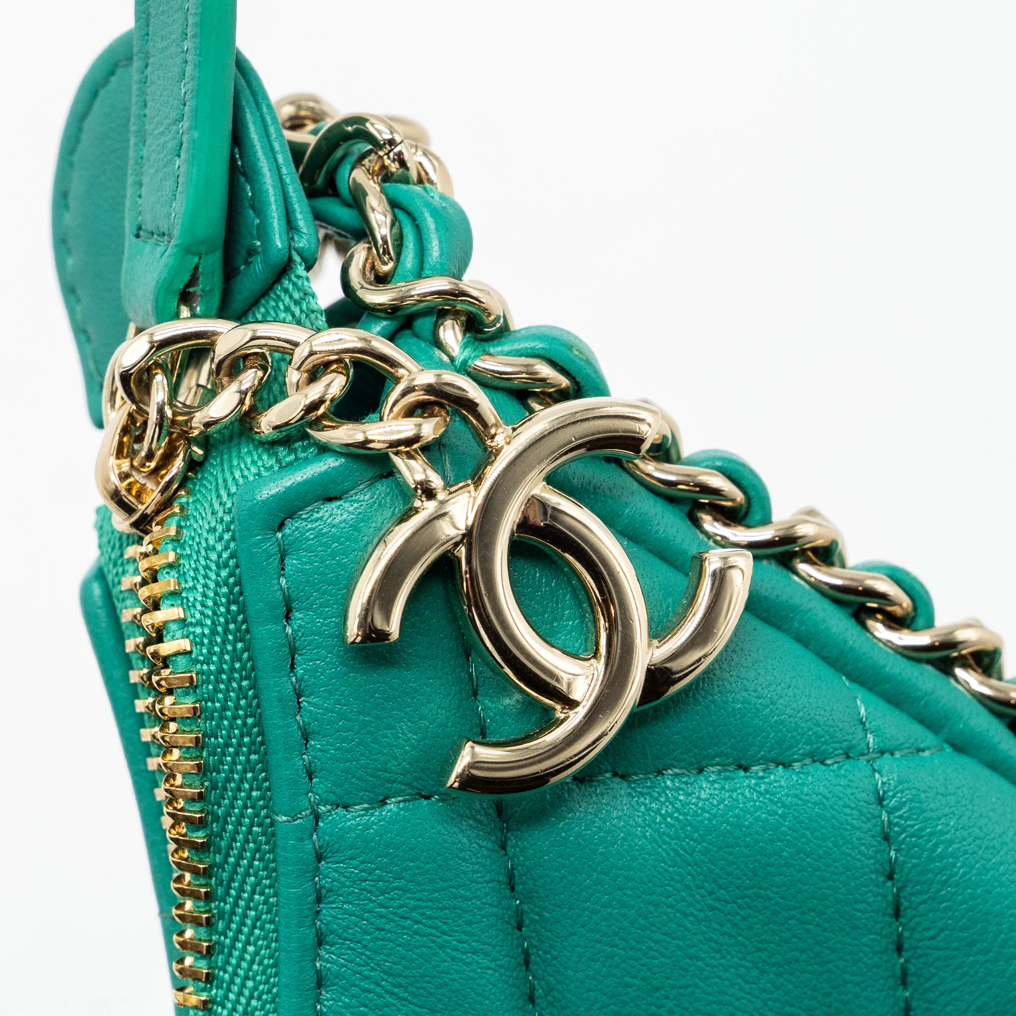 Chanel Small Moon Hobo Lambskin Green LGHW (microchip) - Image 10