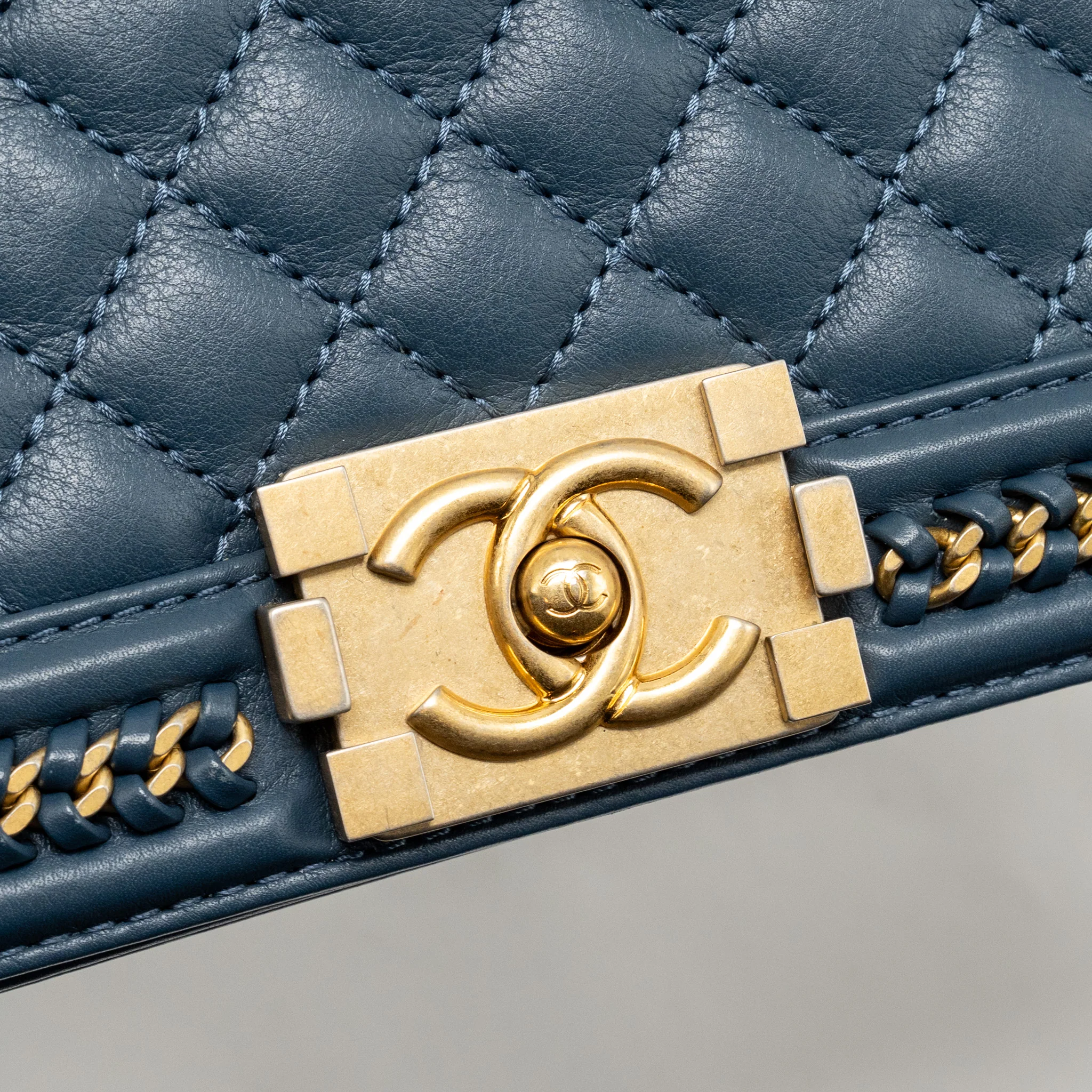 Chanel Top Handle Boy Bag Calfskin Blue GHW - Image 13