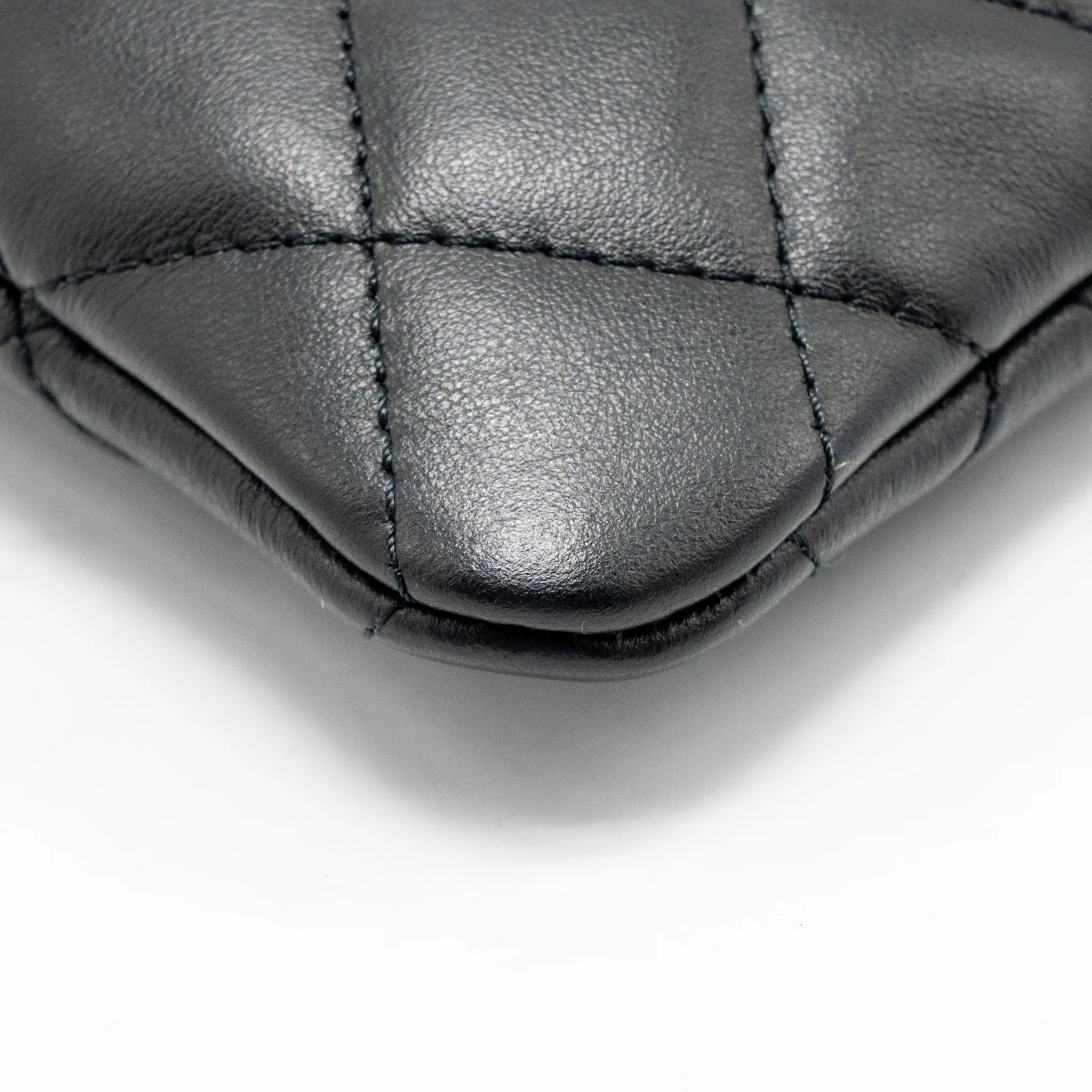 Chanel uniform cc logo crossbody pochette calfskin black SHW - Image 7