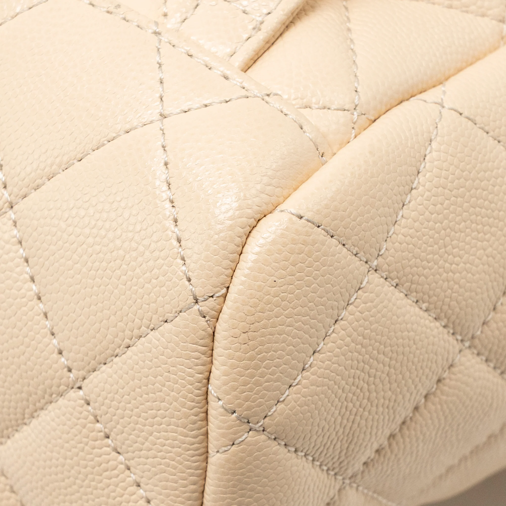 Chanel Urban Spirit backpack caviar beige LGHW (microchip) - Image 12