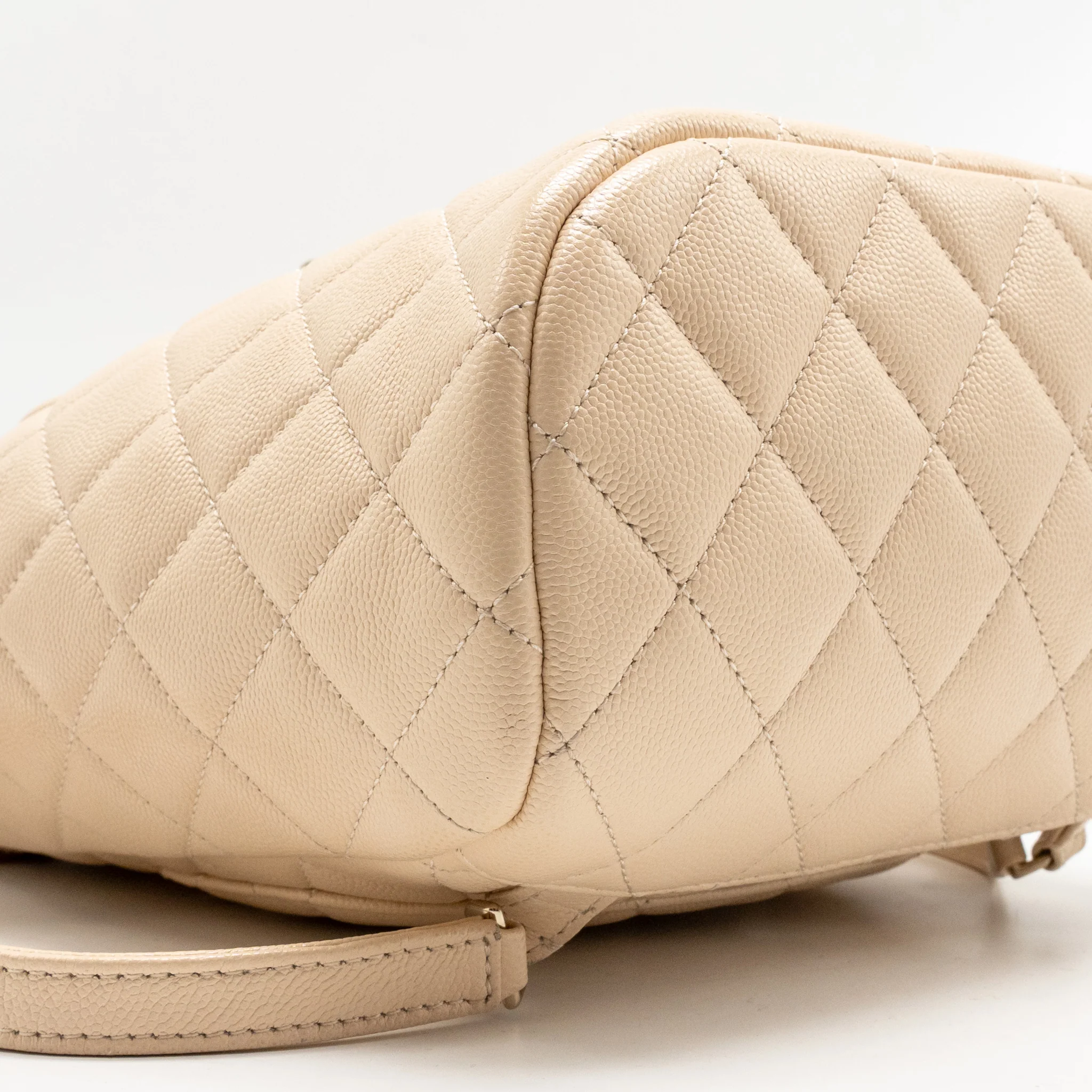 Chanel Urban Spirit backpack caviar beige LGHW (microchip) - Image 7