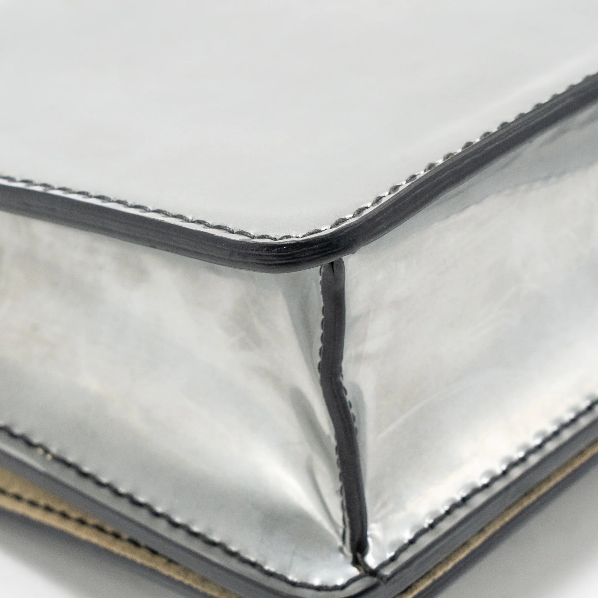 Dior J’adior medium flap bag patent leather silver GHW - Image 9