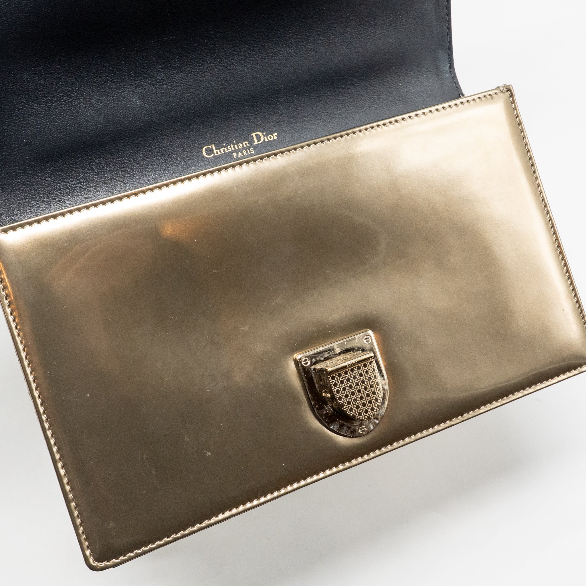 Dior Medium Diorama Metallic Calfskin Light Gold with LGHW - Image 13