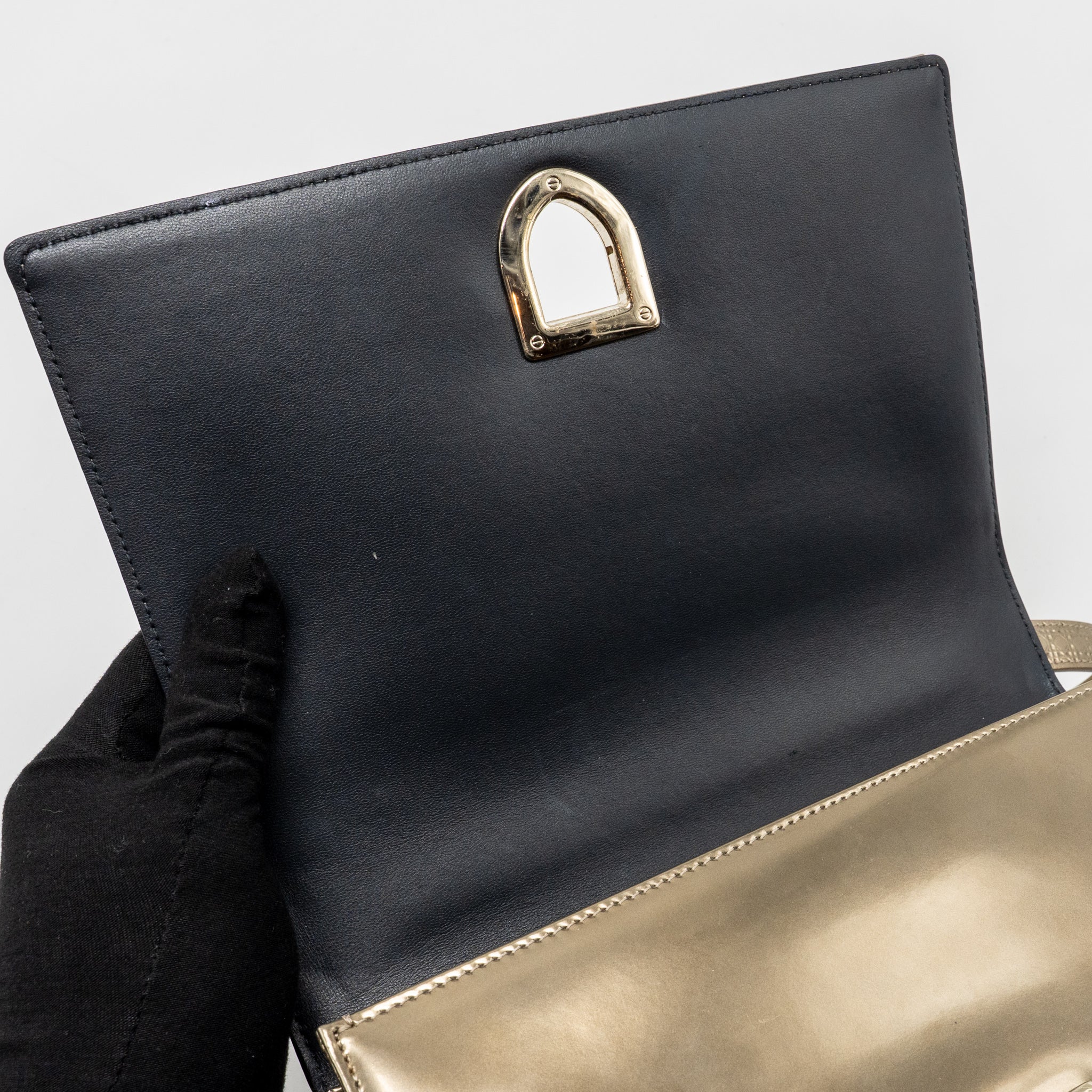 Dior Medium Diorama Metallic Calfskin Light Gold with LGHW - Image 14