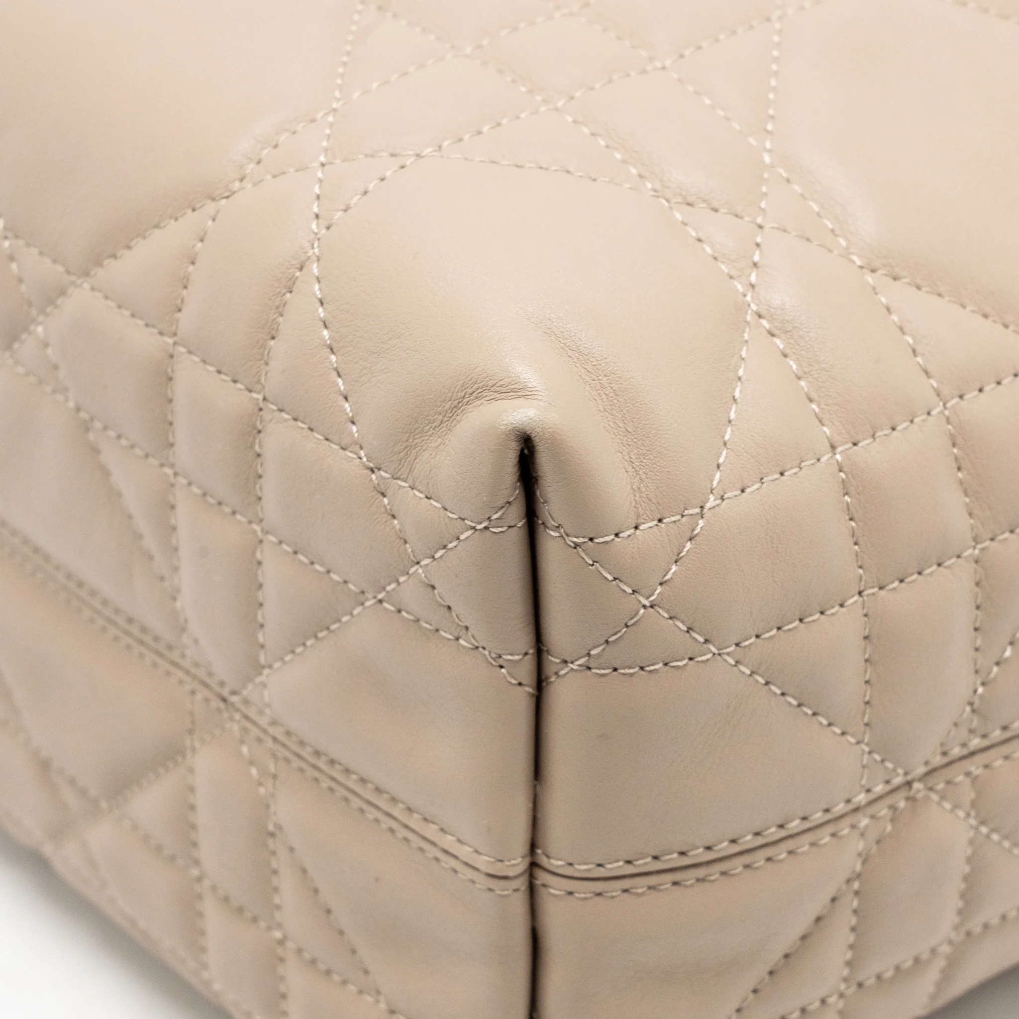 Dior Small Toujours Tote Bag Macrocannage Calfskin Powder Beige LGHW - Image 8