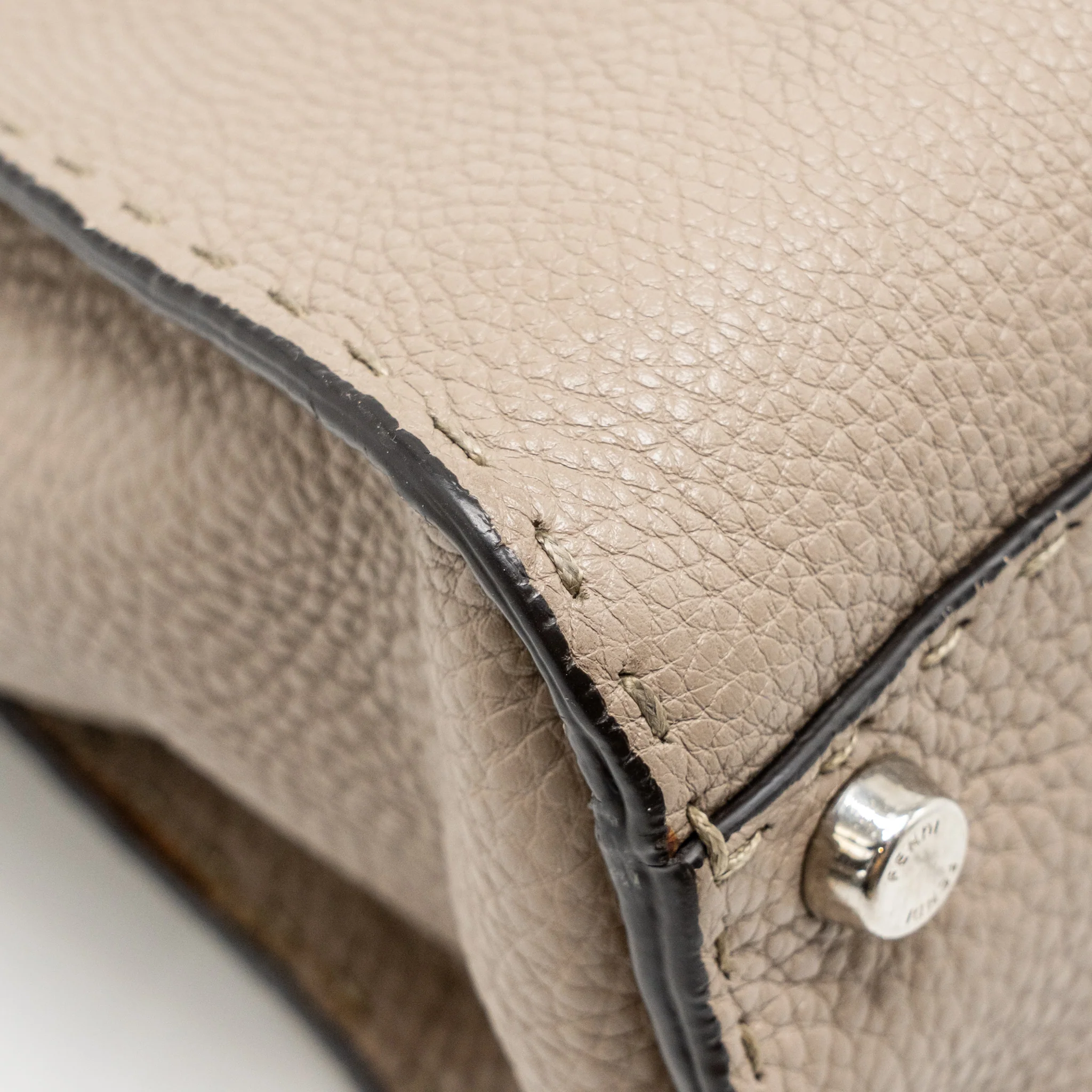 Fendi Iseeu medium peekaboo Calfskin Grey SHW - Image 10