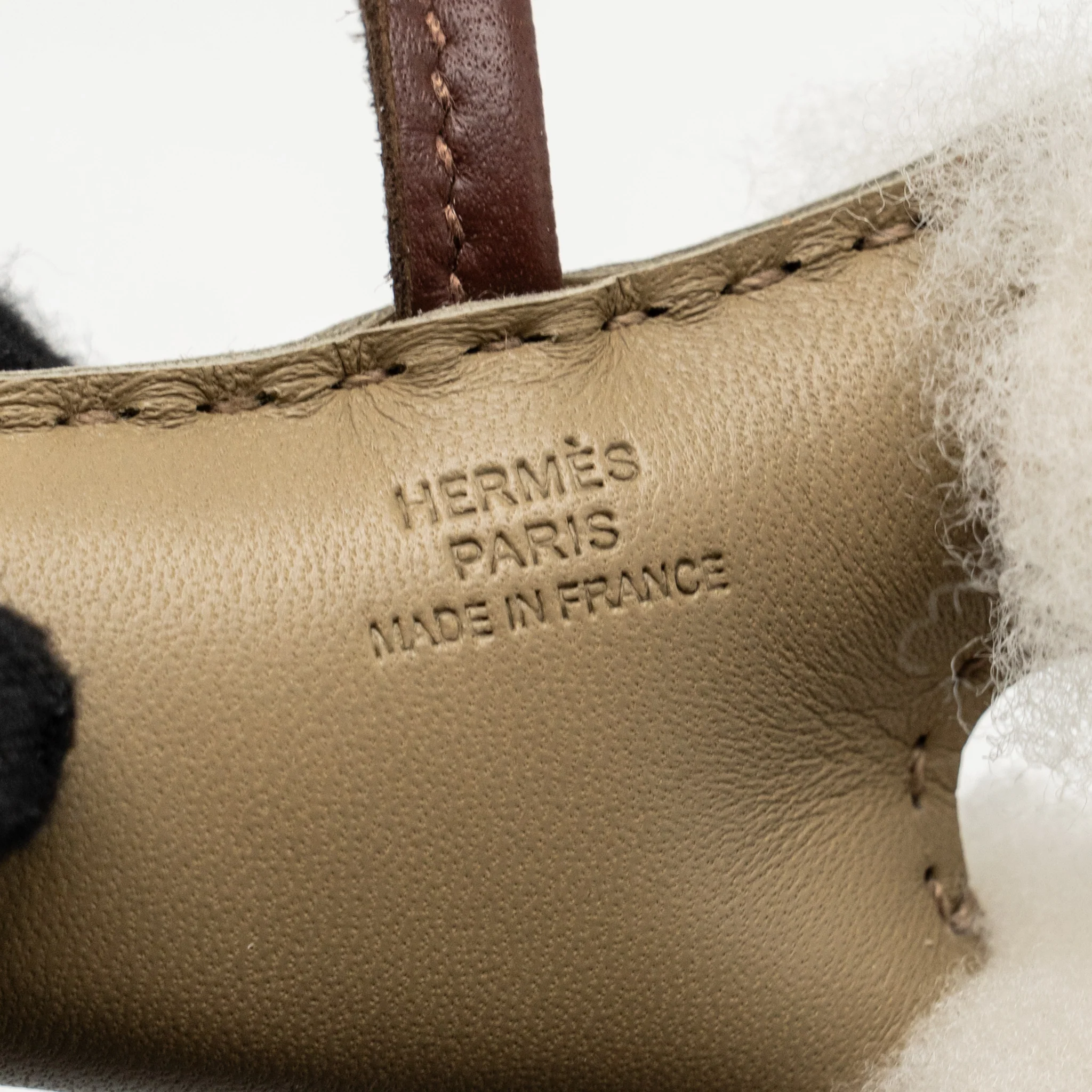 Hermes Budy SHEARING Bag Charm Ecru/Beige Marfa/Terre Stamp K - Image 3