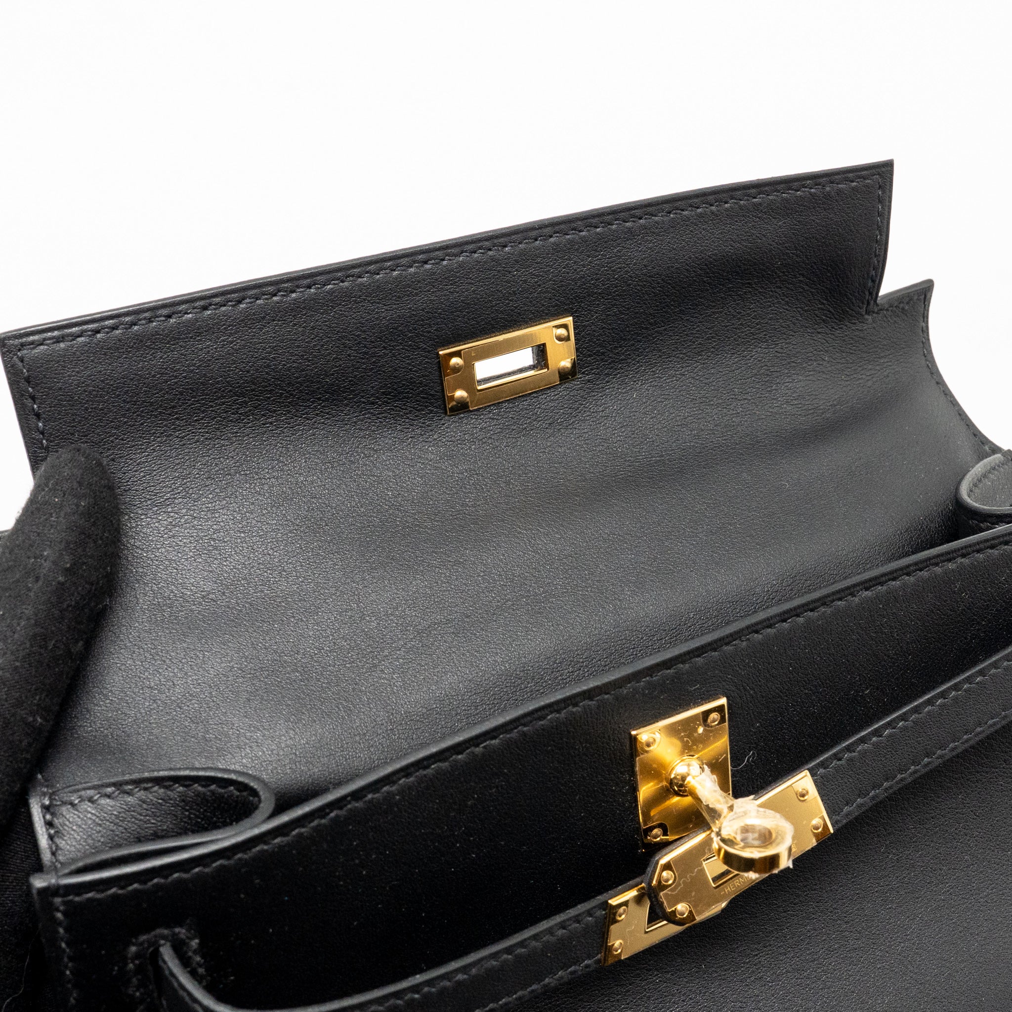 Hermes kelly pochette swift black GHW stamp B - Image 16