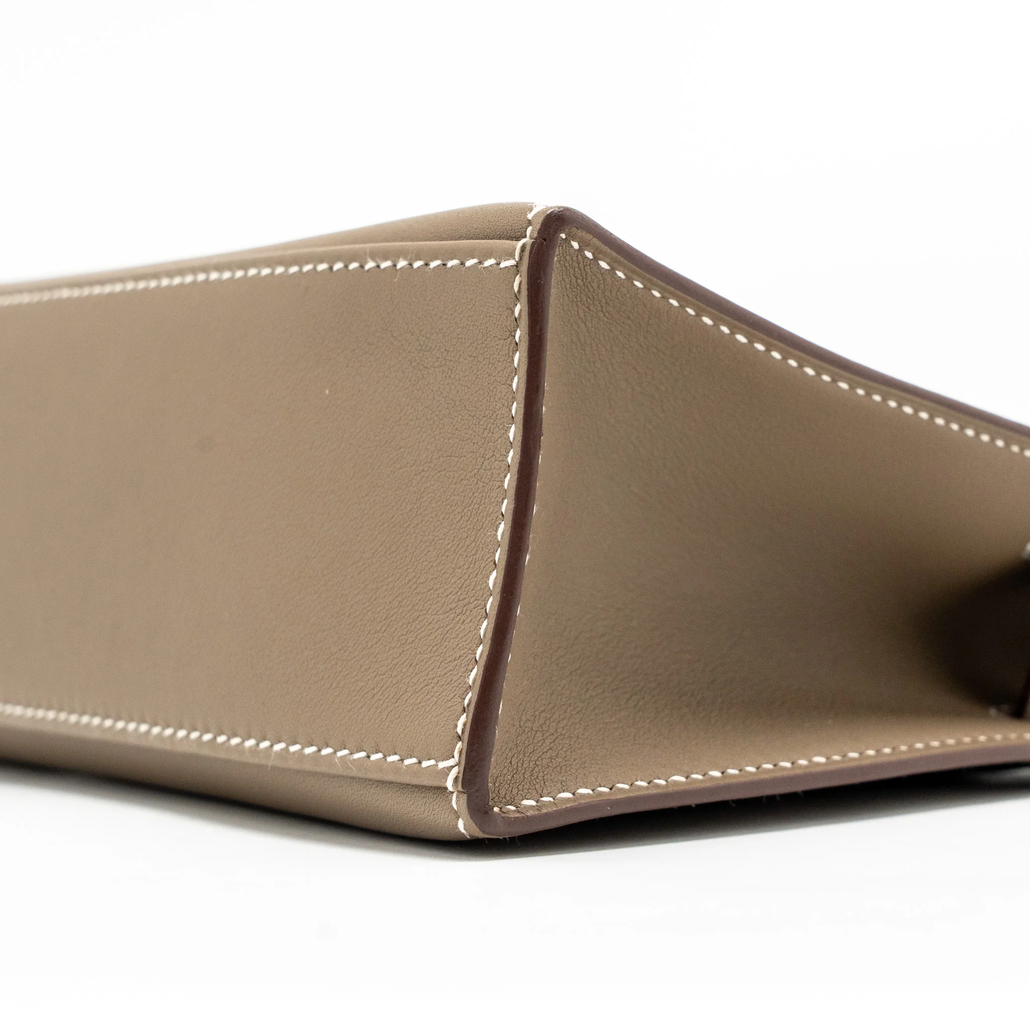Hermes Kelly Pochette Swift Etoupe GHW Stamp W - Image 7