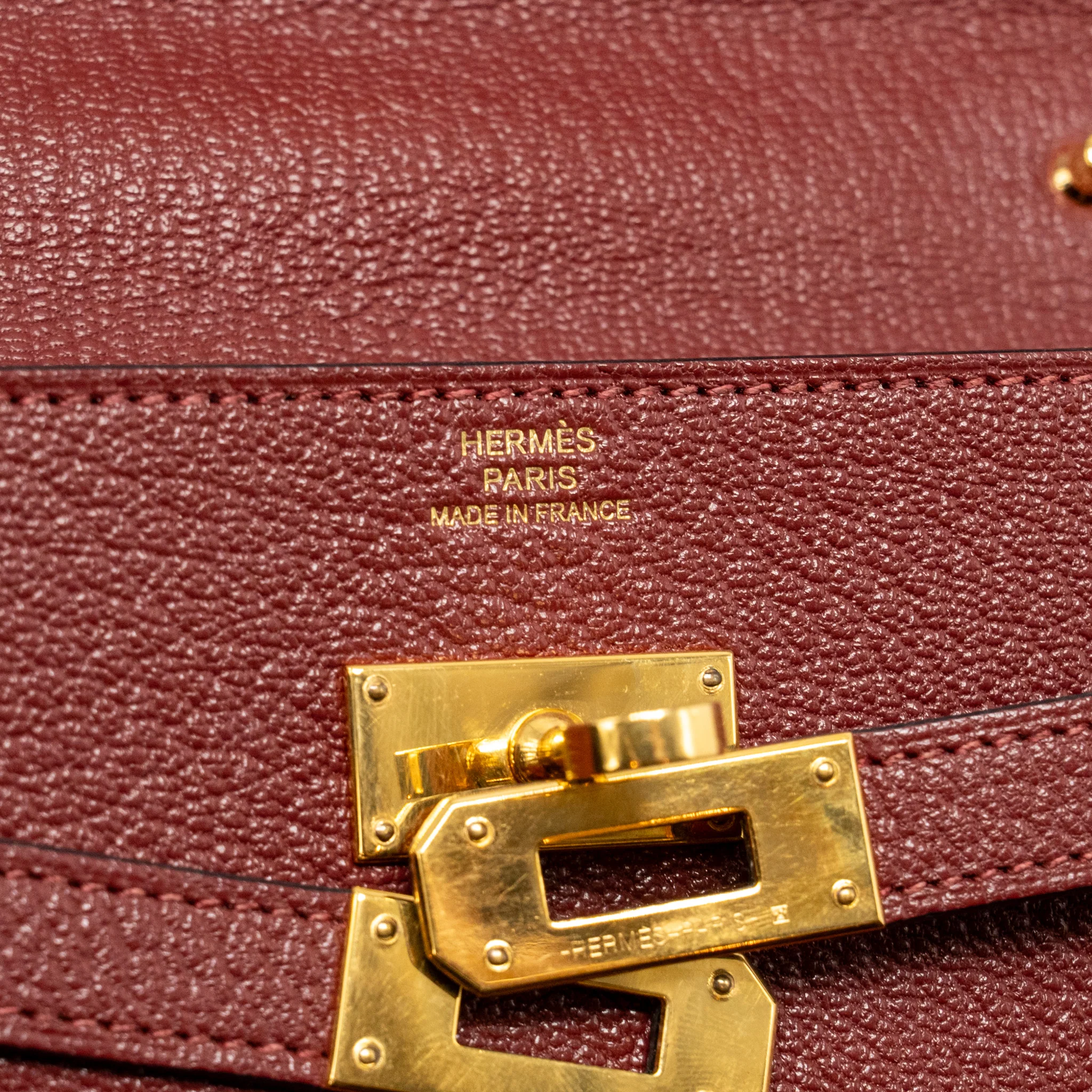 Hermes Kelly to go chevre mysore rouge H GHW stamp Z - Image 12