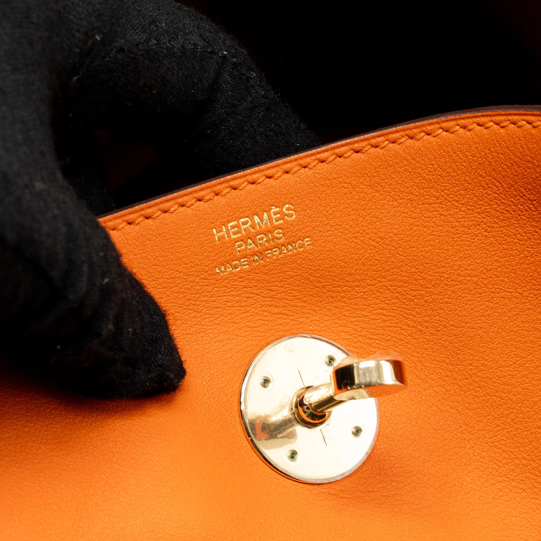 Hermes Lindy 30 Swift Leather orange / red LGHW Stamp X - Image 15