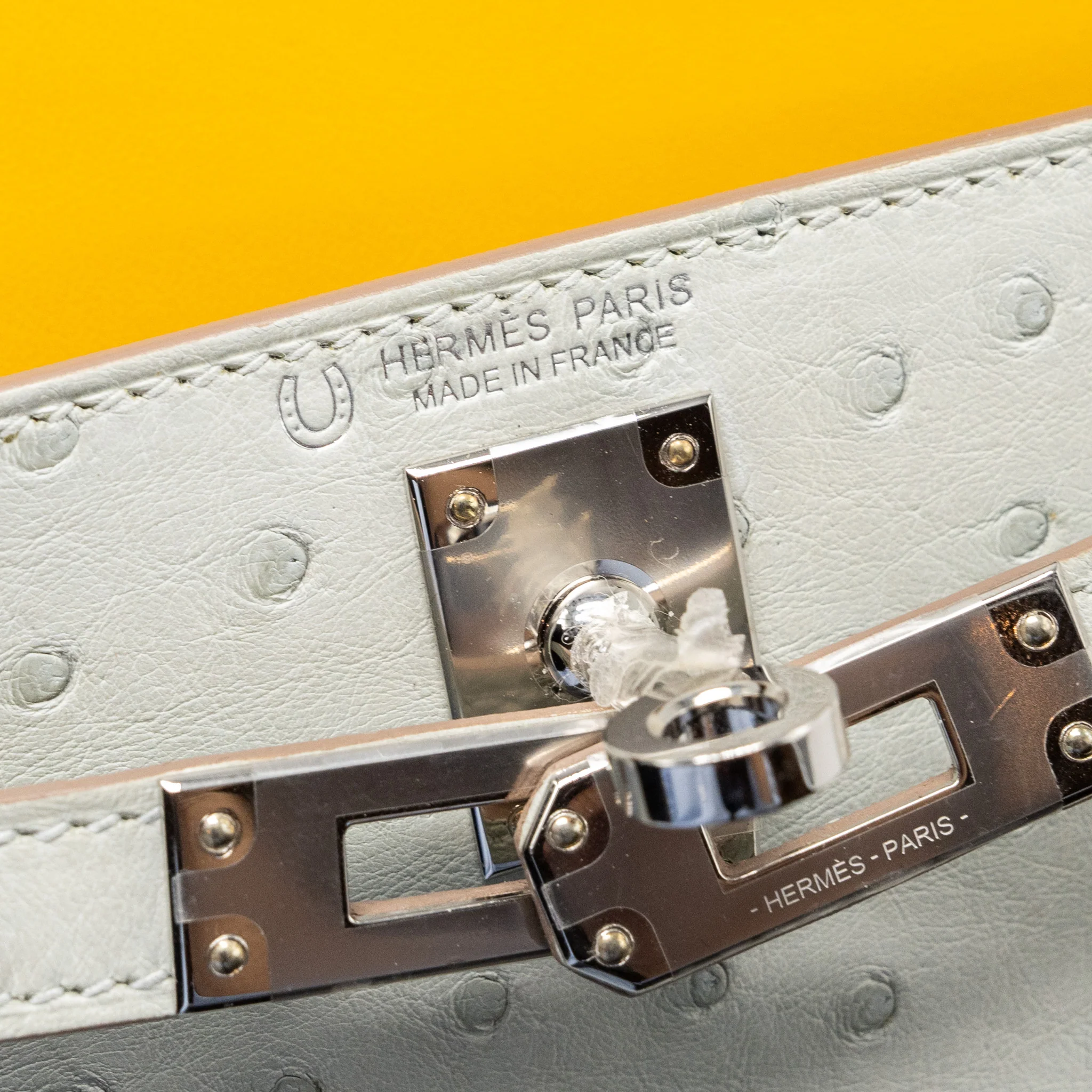 Hermes Mini Kelly II Special Order Ostrich Gris Perle/Jaune Amber SHW Stamp B - Image 12