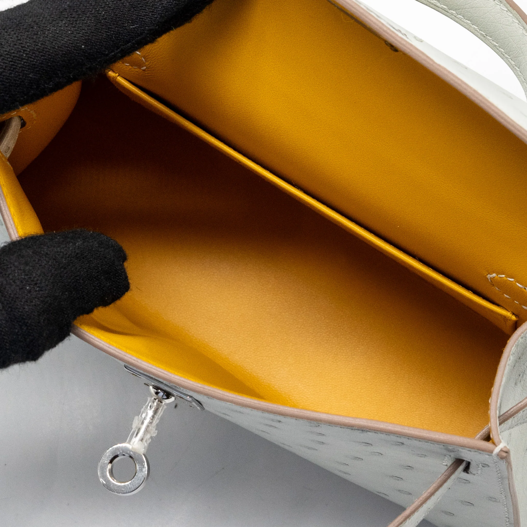 Hermes Mini Kelly II Special Order Ostrich Gris Perle/Jaune Amber SHW Stamp B - Image 14