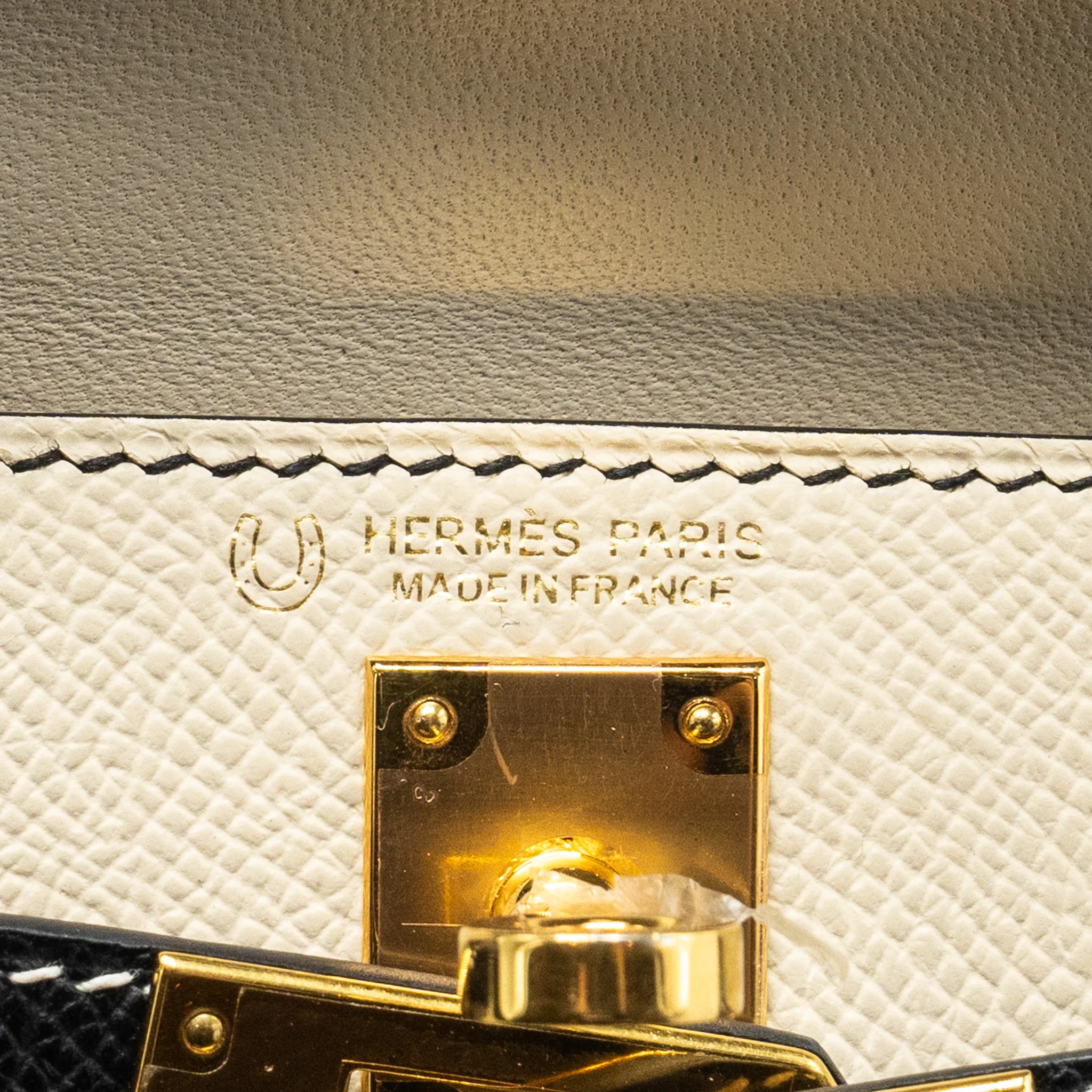 Hermes Mini Kelly Special Order Epsom Nata/Black GHW Stamp U - Image 15