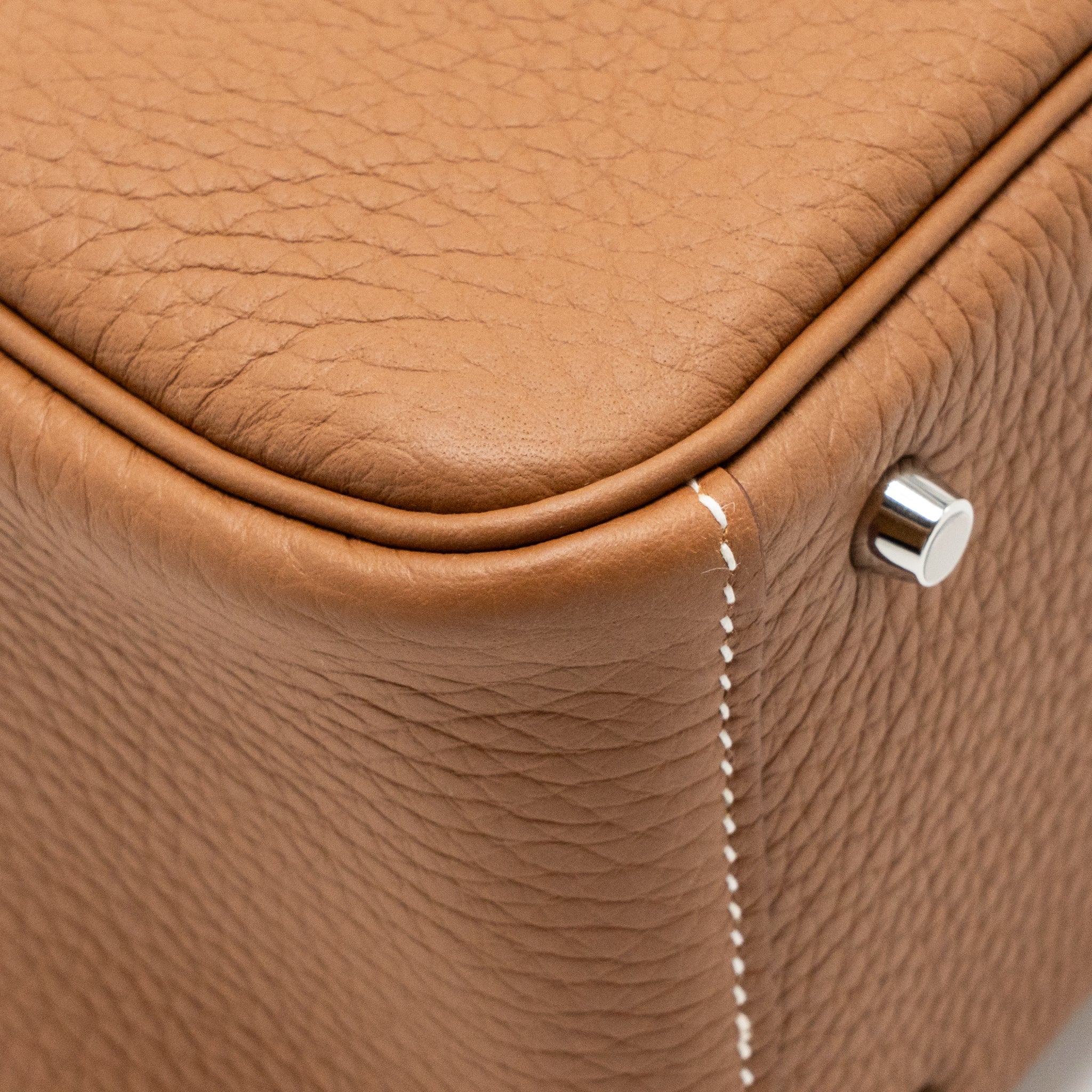 Hermes mini lindy II clemence gold SHW stamp K - Image 9