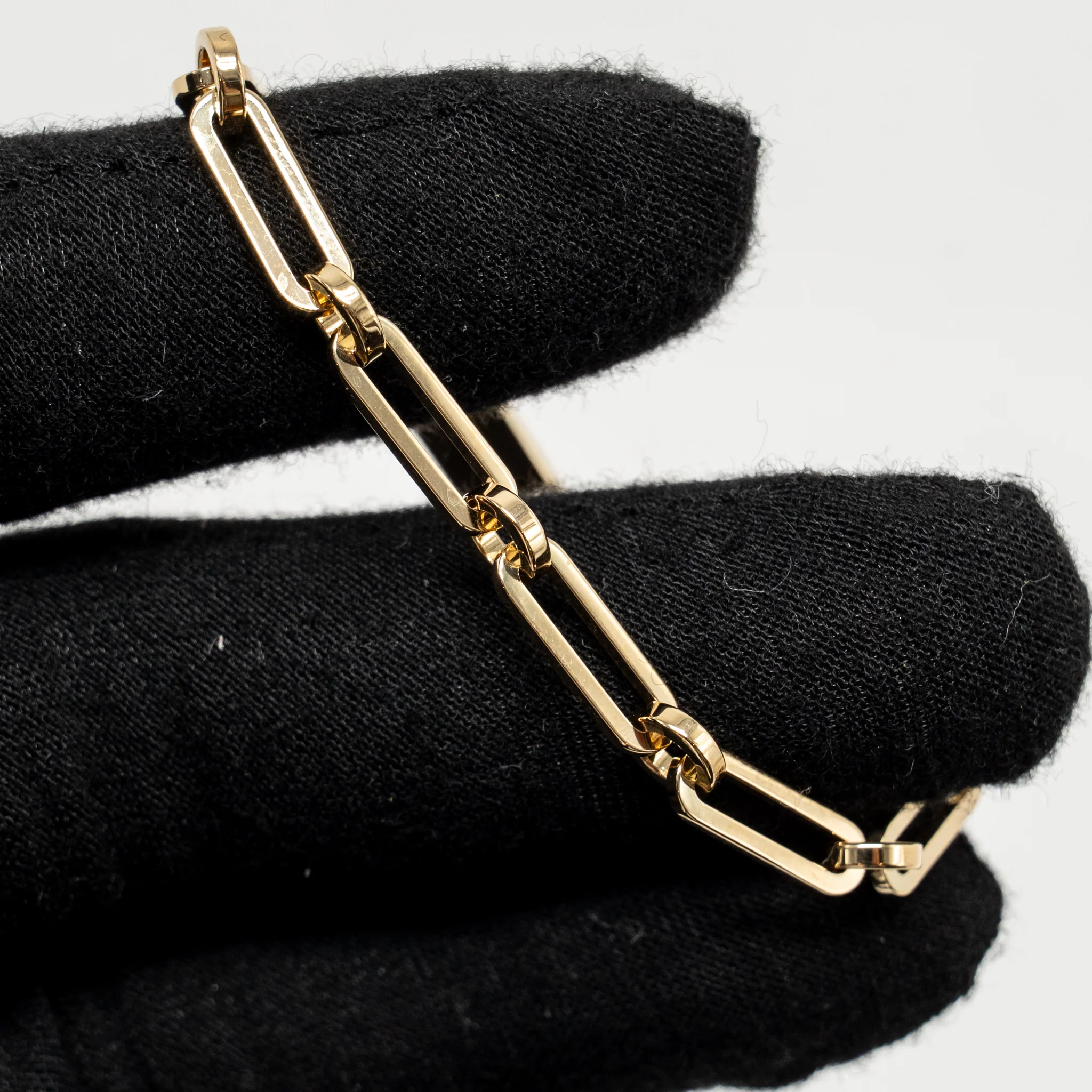 Hermes Size XS Kelly Chaine Bracelet, Small Model Yellow Gold, Diamonds - Image 4