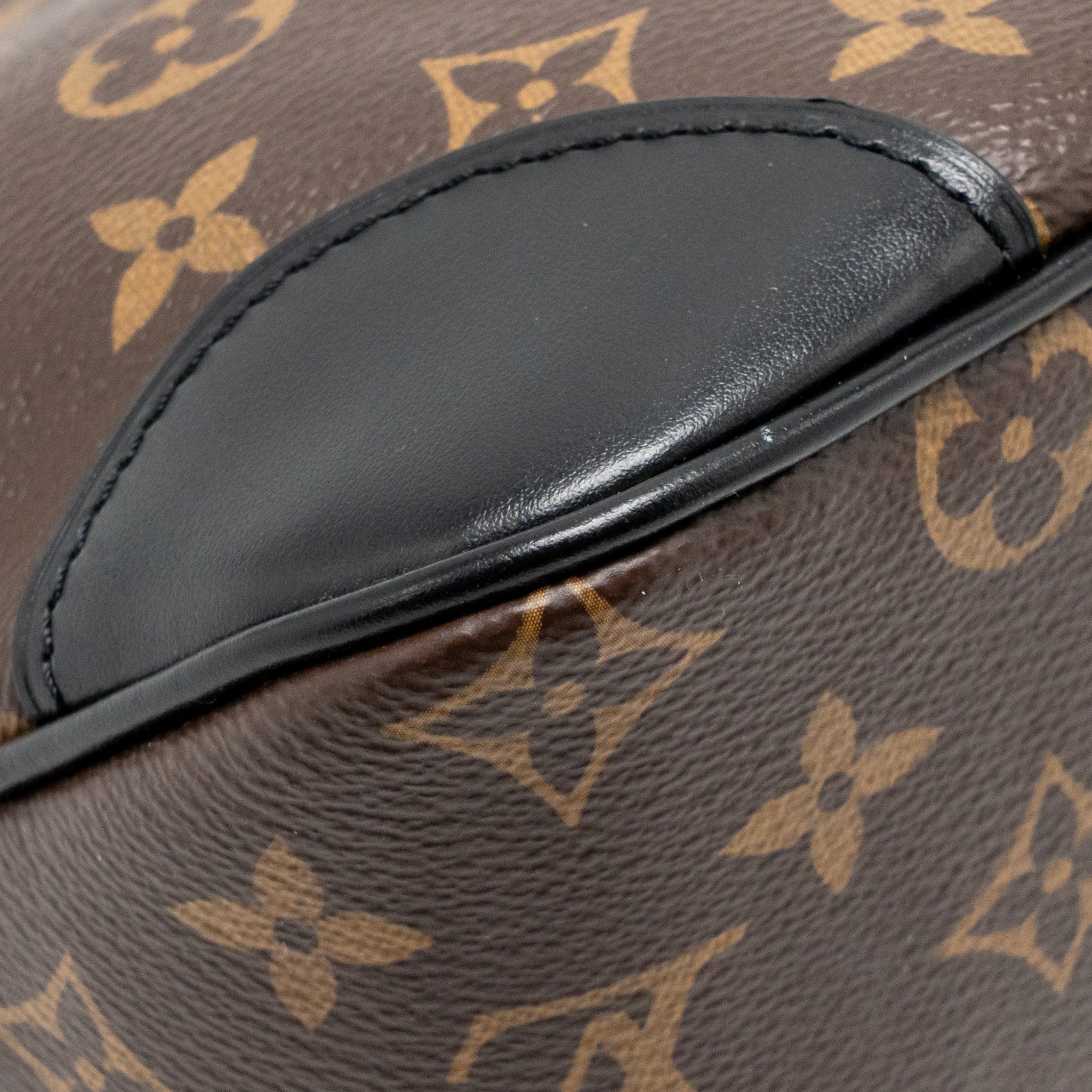 Louis Vuitton Boulogne PM Monogram Canvas/Leather Black GHW - Image 7