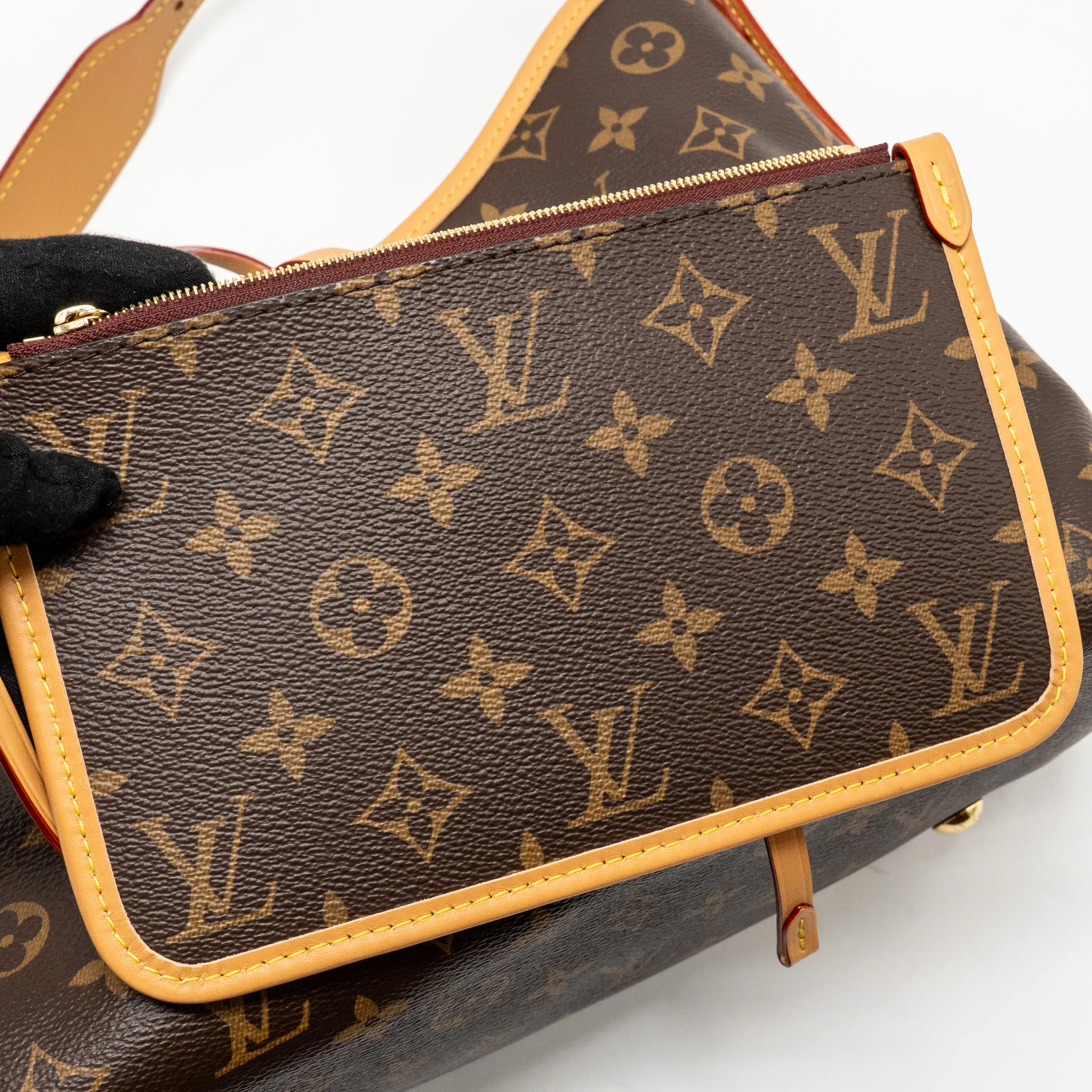 Louis Vuitton Carryall PM monogram canvas GHW - Image 13