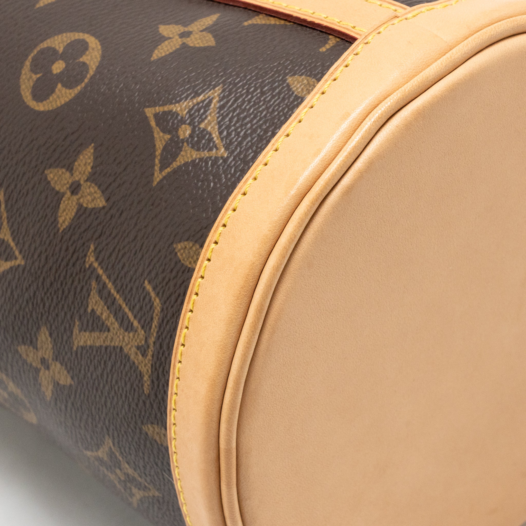 Louis Vuitton Duffle Bag monogram Canvas GHW - Image 9
