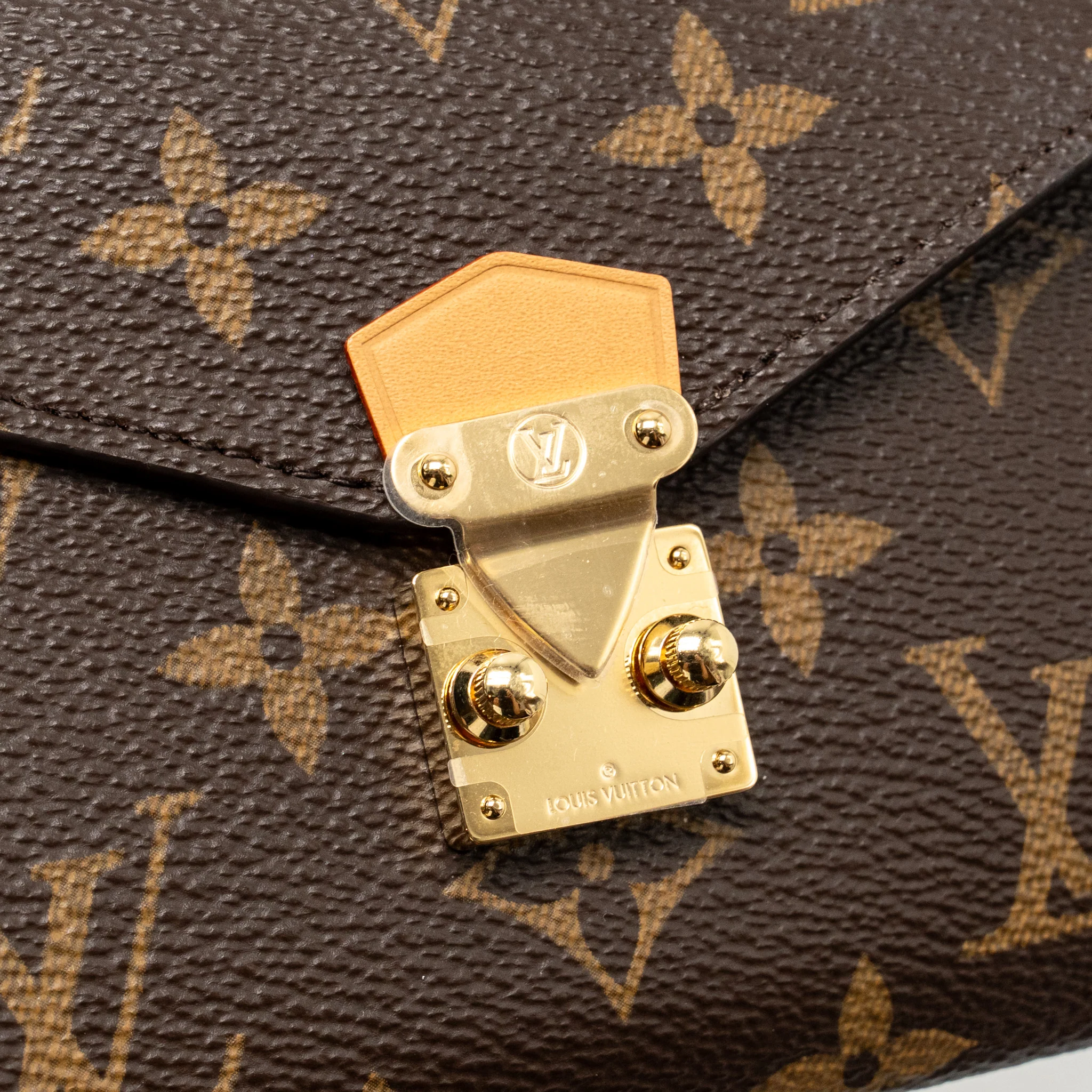 Louis Vuitton Lip and Eye Brush Set Monogram Canvas/Leather GHW - Image 8