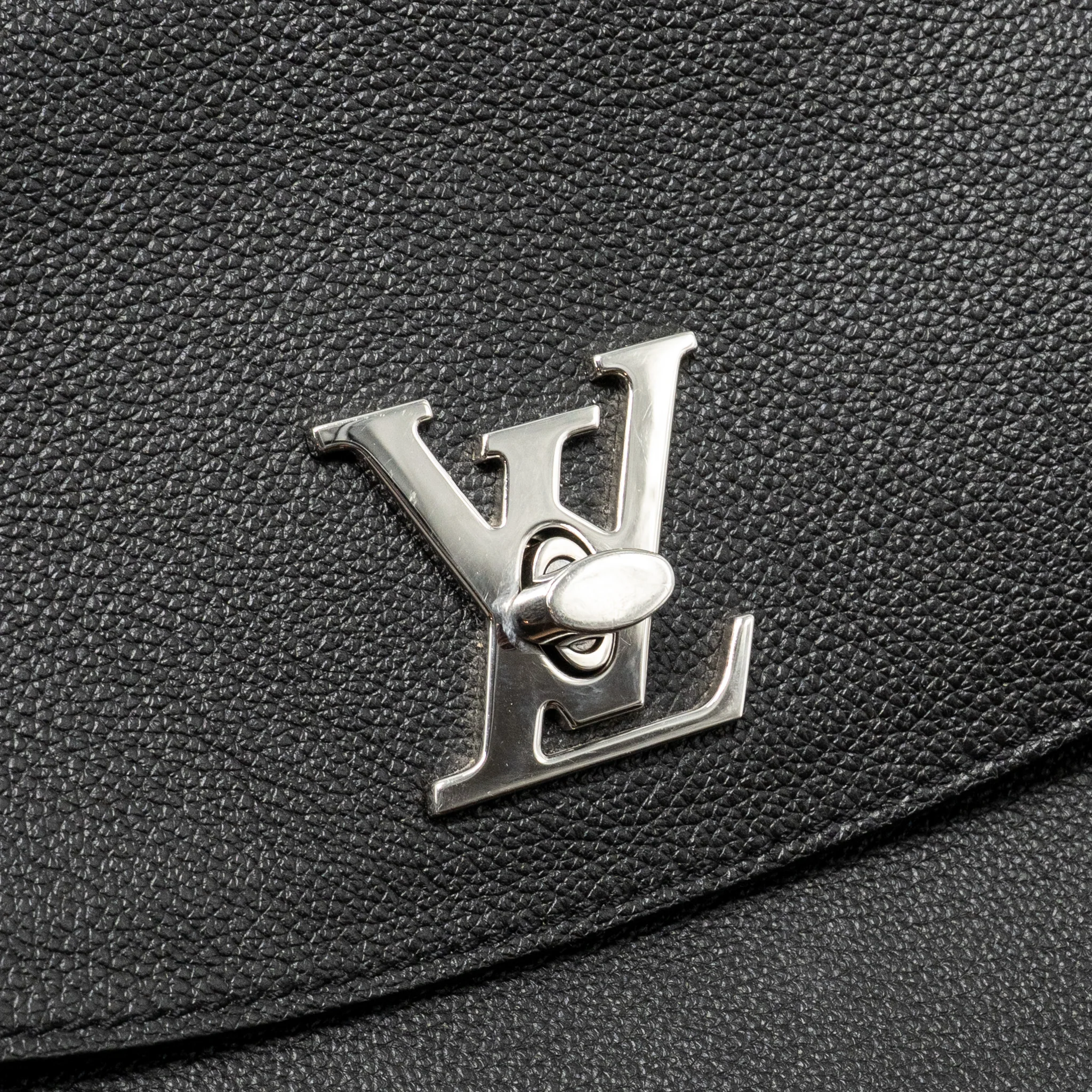 Louis Vuitton Lockme Ever MM Grained Calfskin Black SHW - Image 12