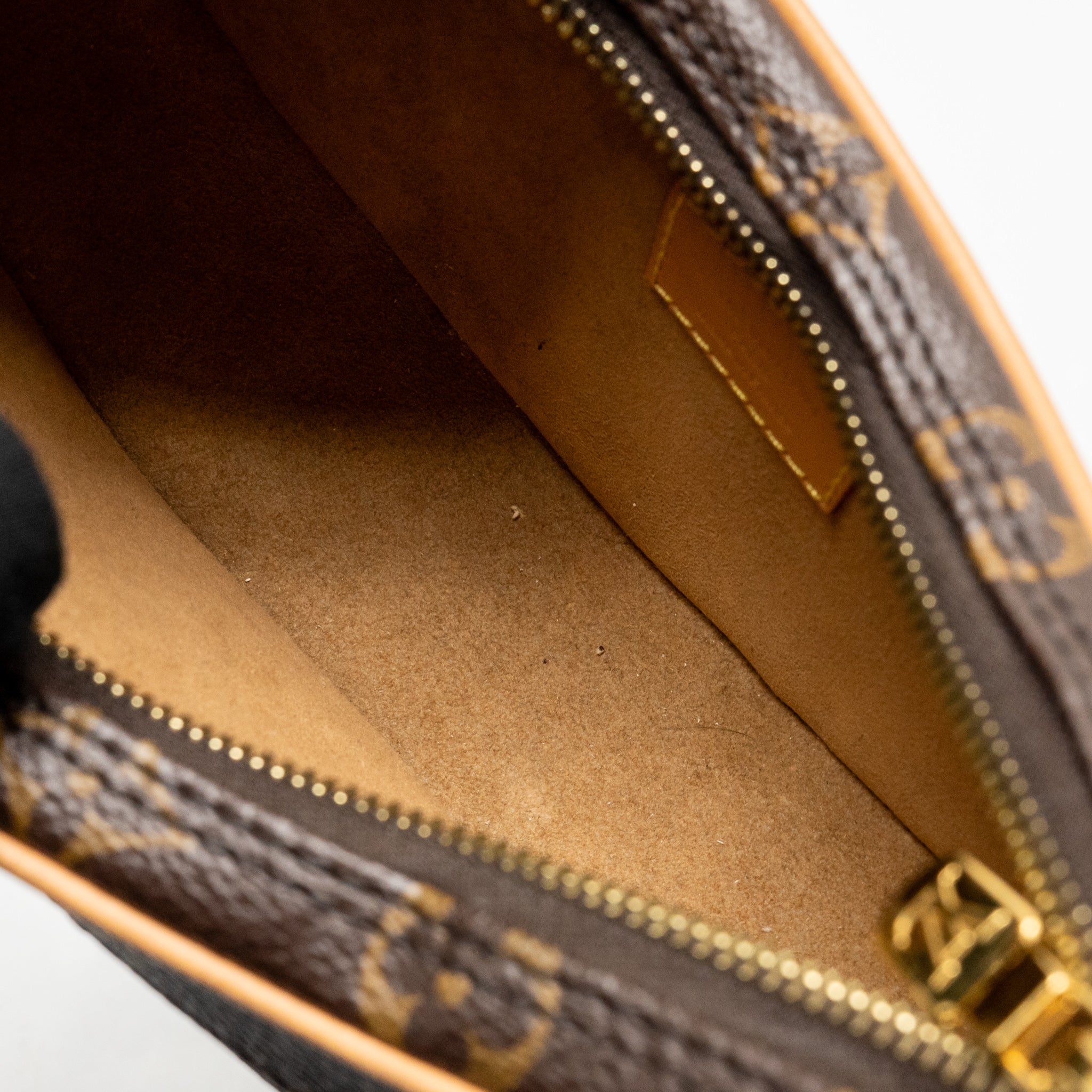 Louis Vuitton Loop PM Bag Monogram Canvas GHW - Image 11