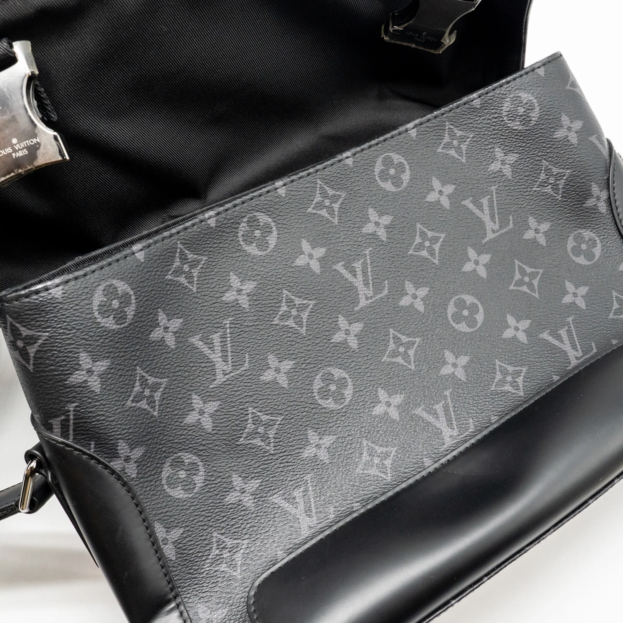 Louis Vuitton Messenger Voyager PM Monogram Canvas Black SHW - Image 8