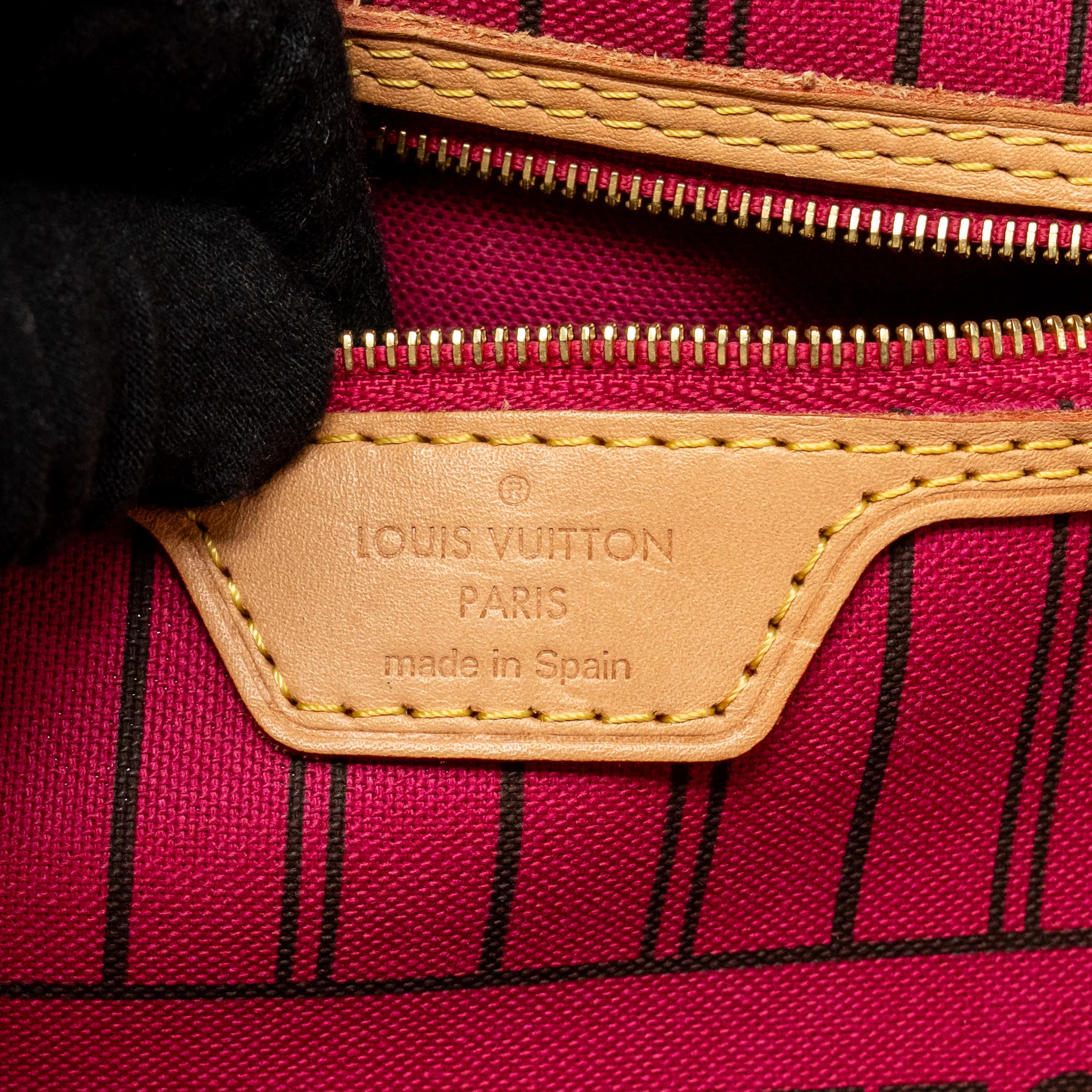 Louis Vuitton Neverfull MM Monogram Canvas GHW - Image 13