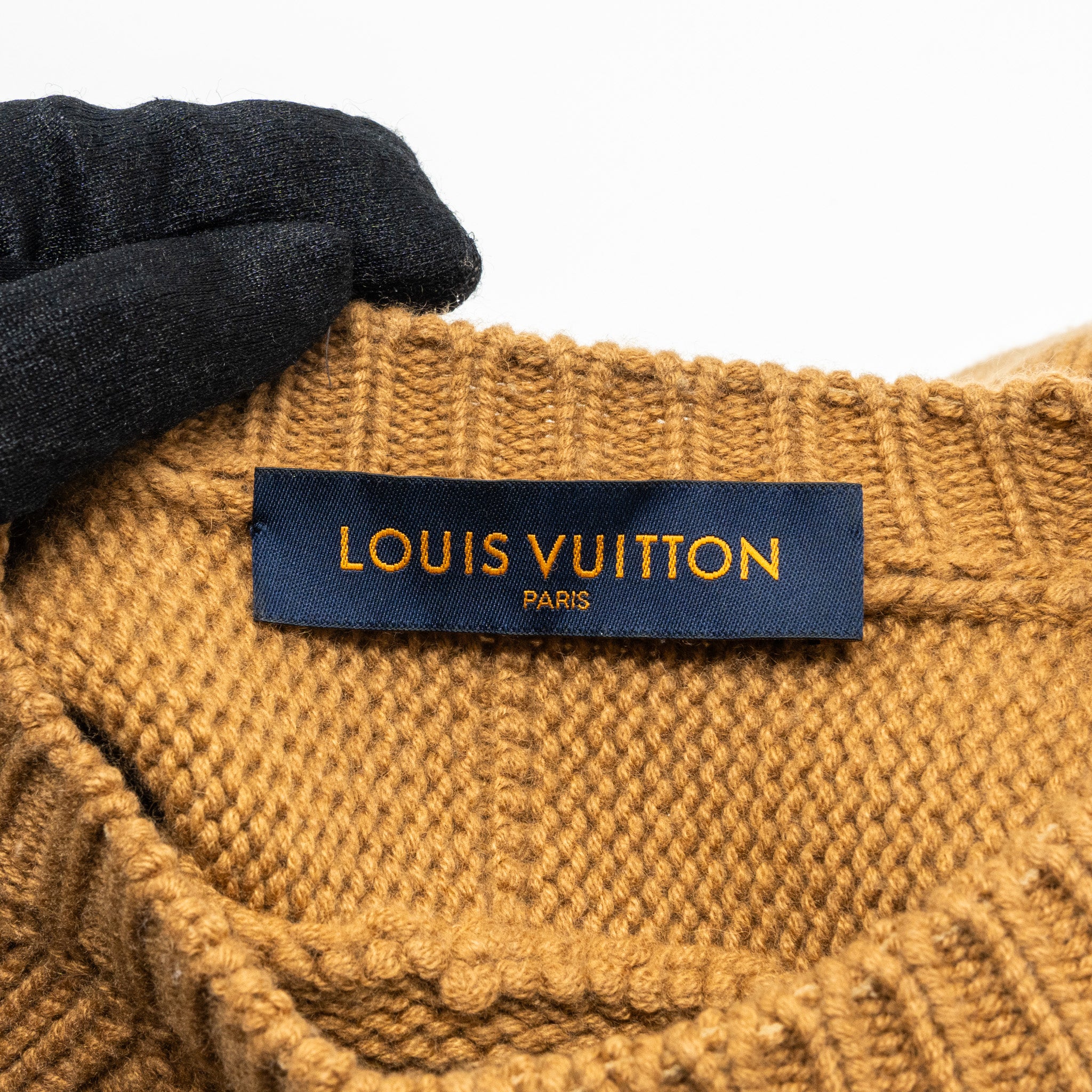 Louis Vuitton size M peace and love knitwear cashmere / vicuna - Image 10