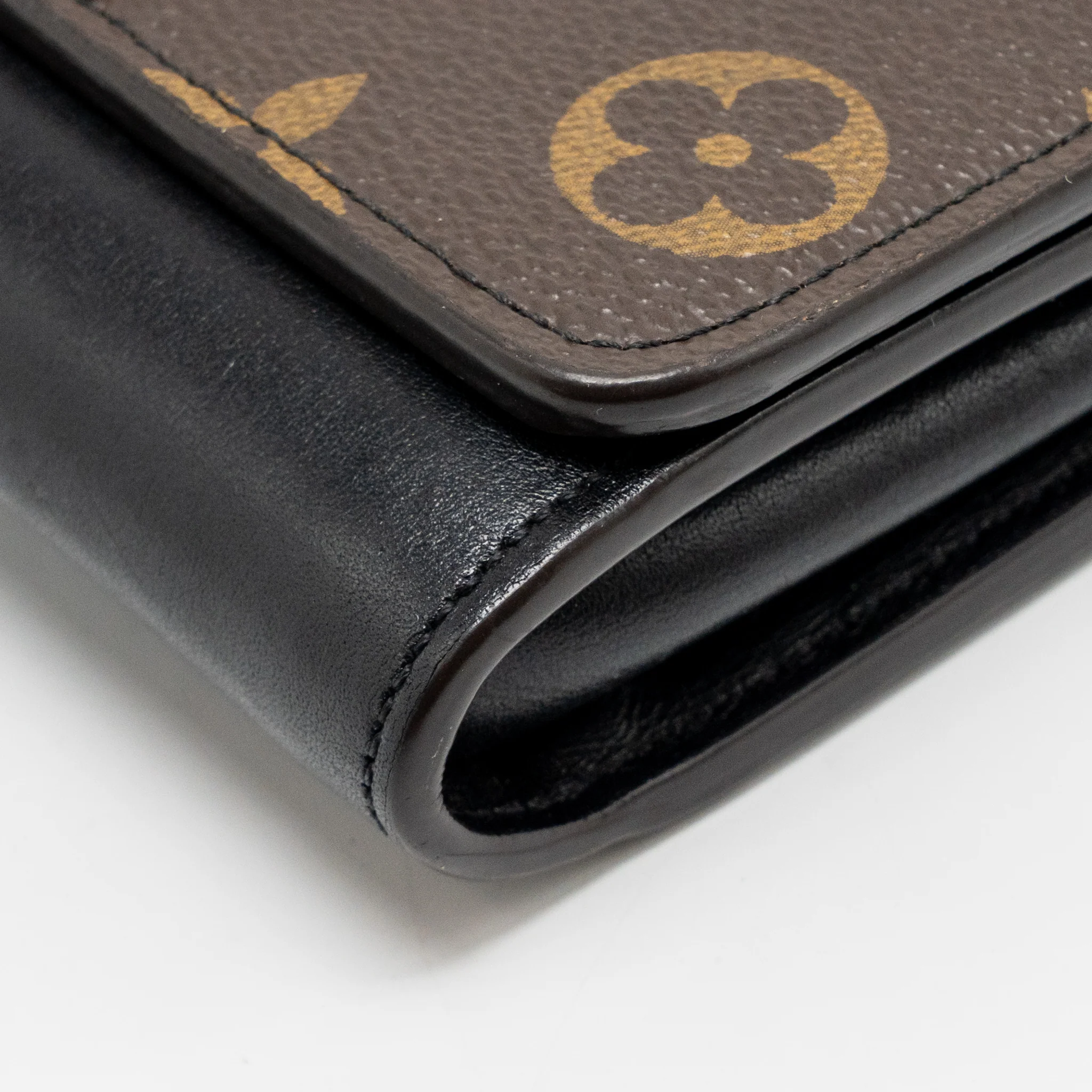 Louis Vuitton Twist Wallet On Chain Monogram Canvas / Leather Multicolour GHW - Image 8