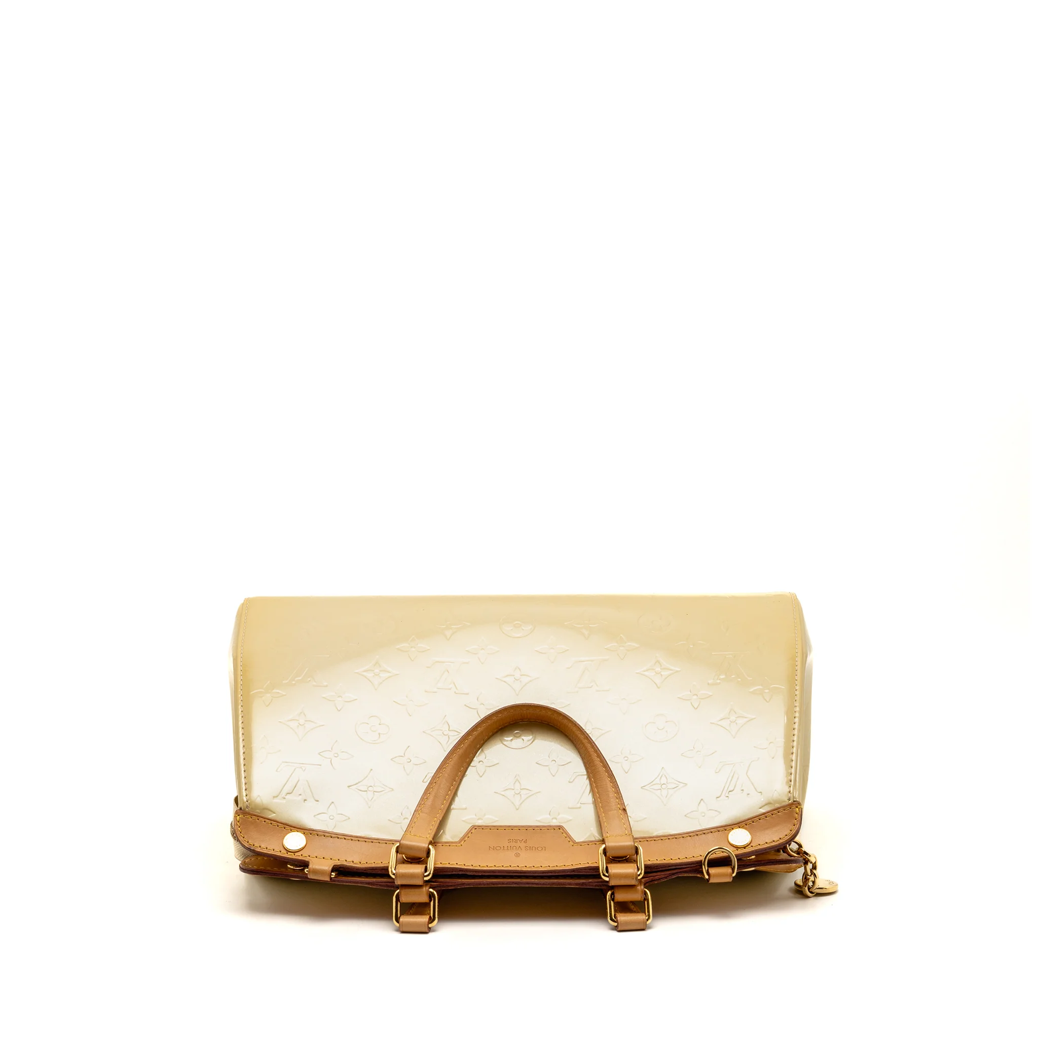 Louis Vuitton Vernis Brea MM Patent Monogram Light Beige GHW - Image 5