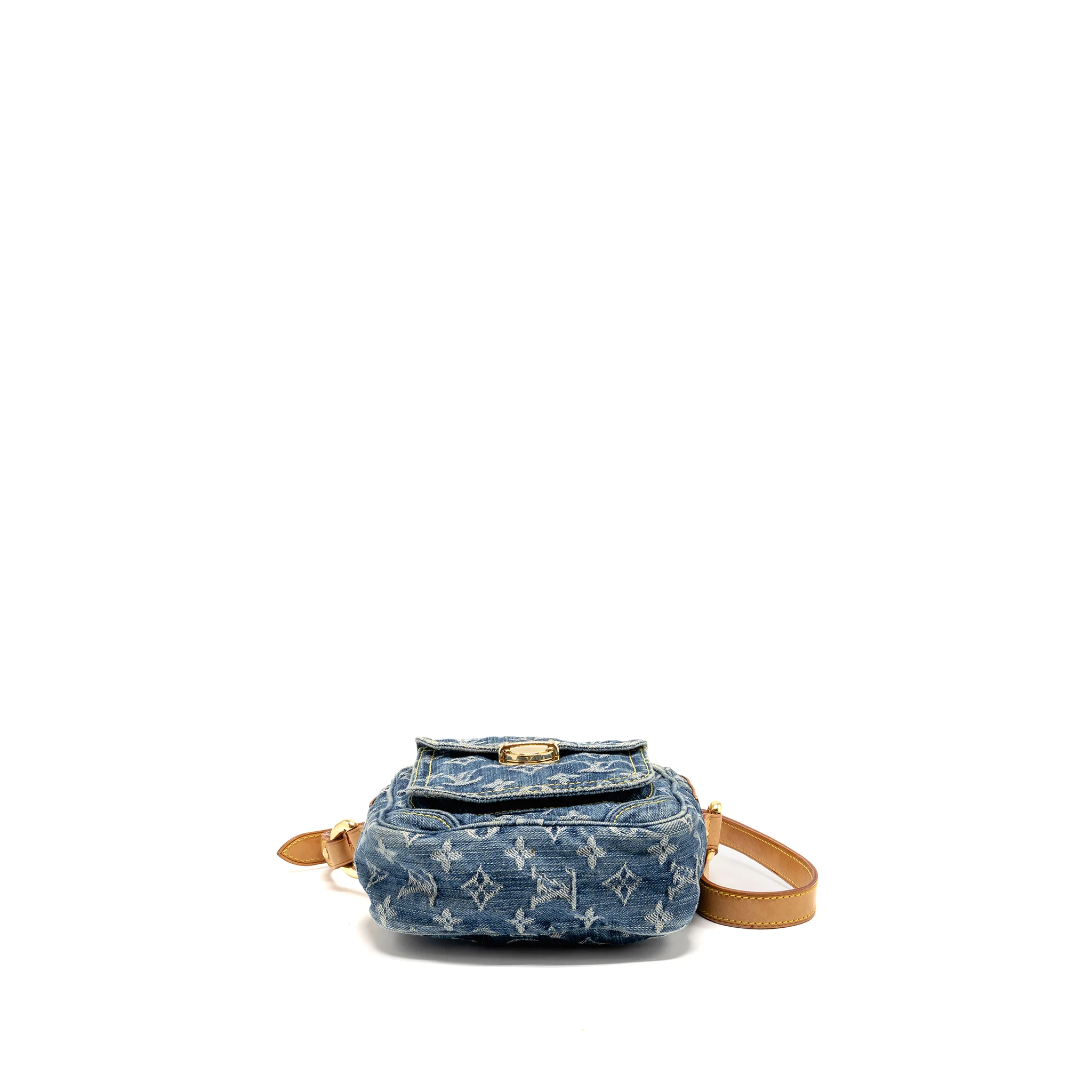 Louis Vuitton Vintage Denim Camera Bag Monogram Blue Denim GHW - Image 6