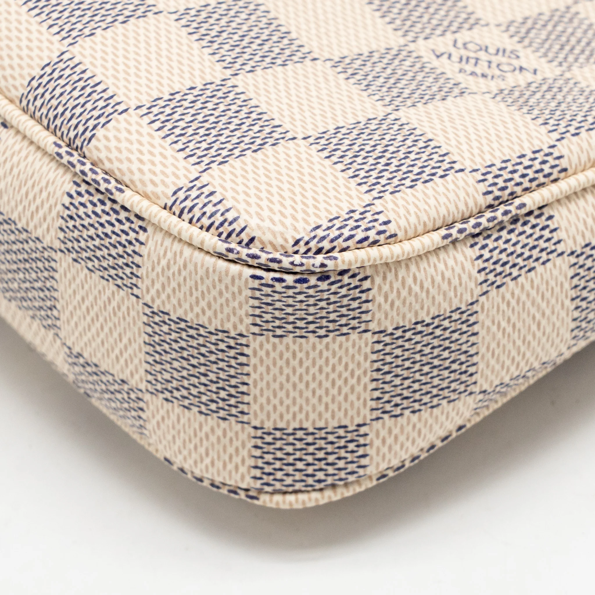 Louis Vuitton Pochette Accessoires Damier Azur Canvas GHW - Image 8