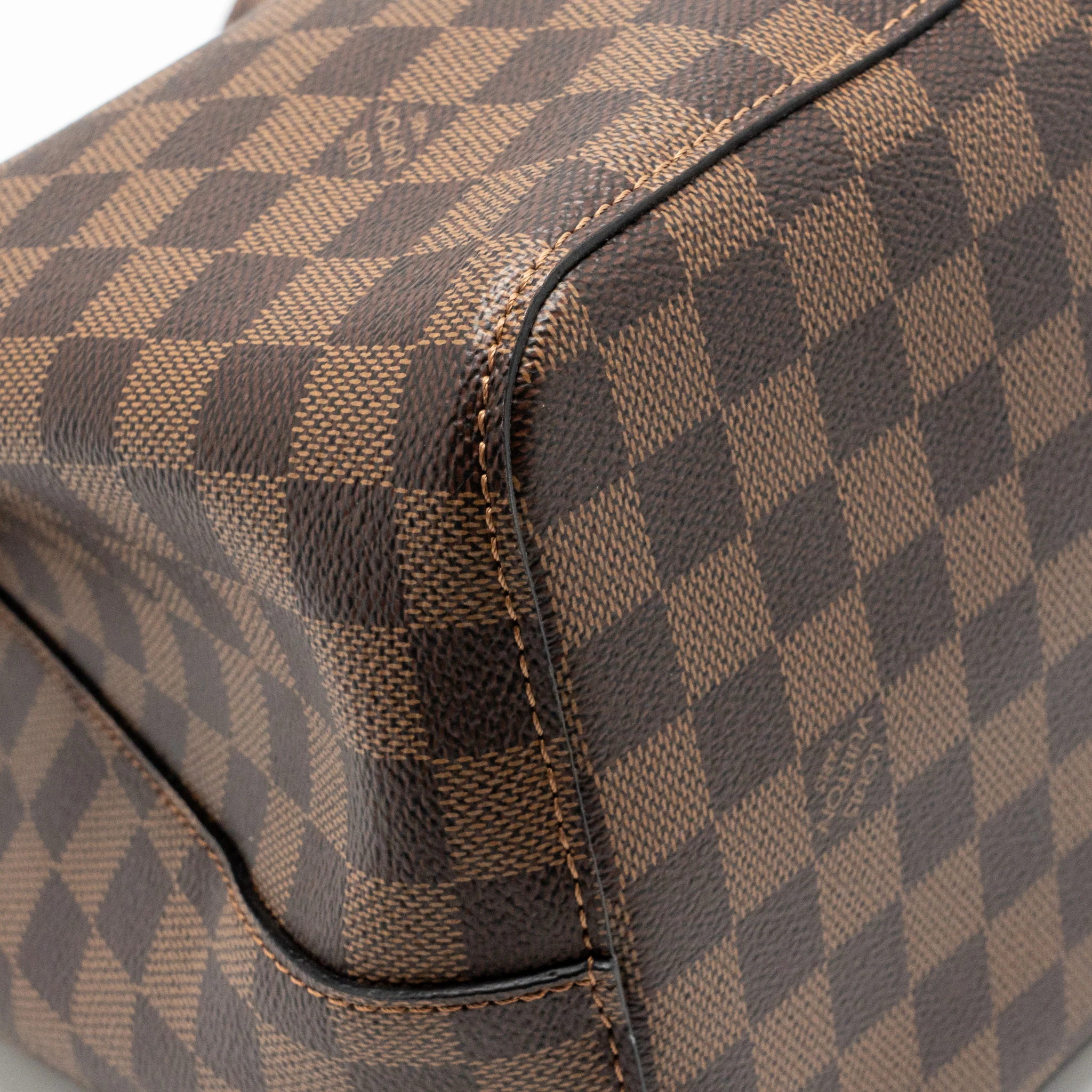 Louis Vuitton NeoNoe MM Damier Ebene Canvas Pink GHW - Image 9