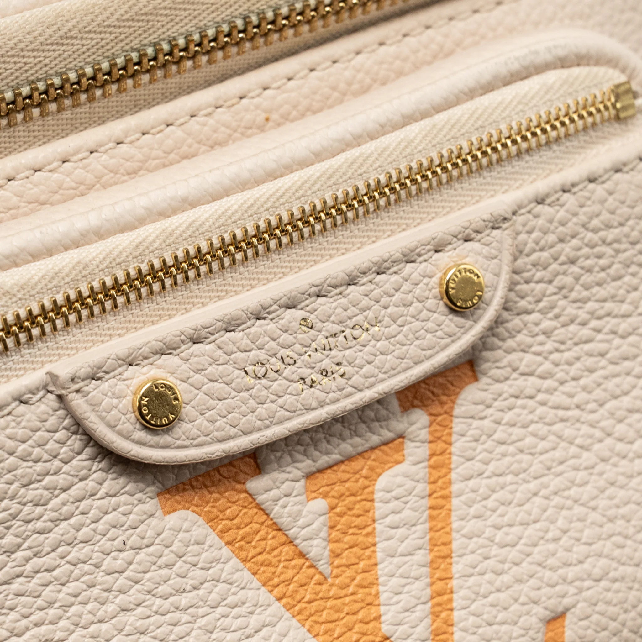 Louis Vuitton Mini Bumbag By the Pool Empreinte Giant Monogram Leather Gradient Neutral GHW - Image 10