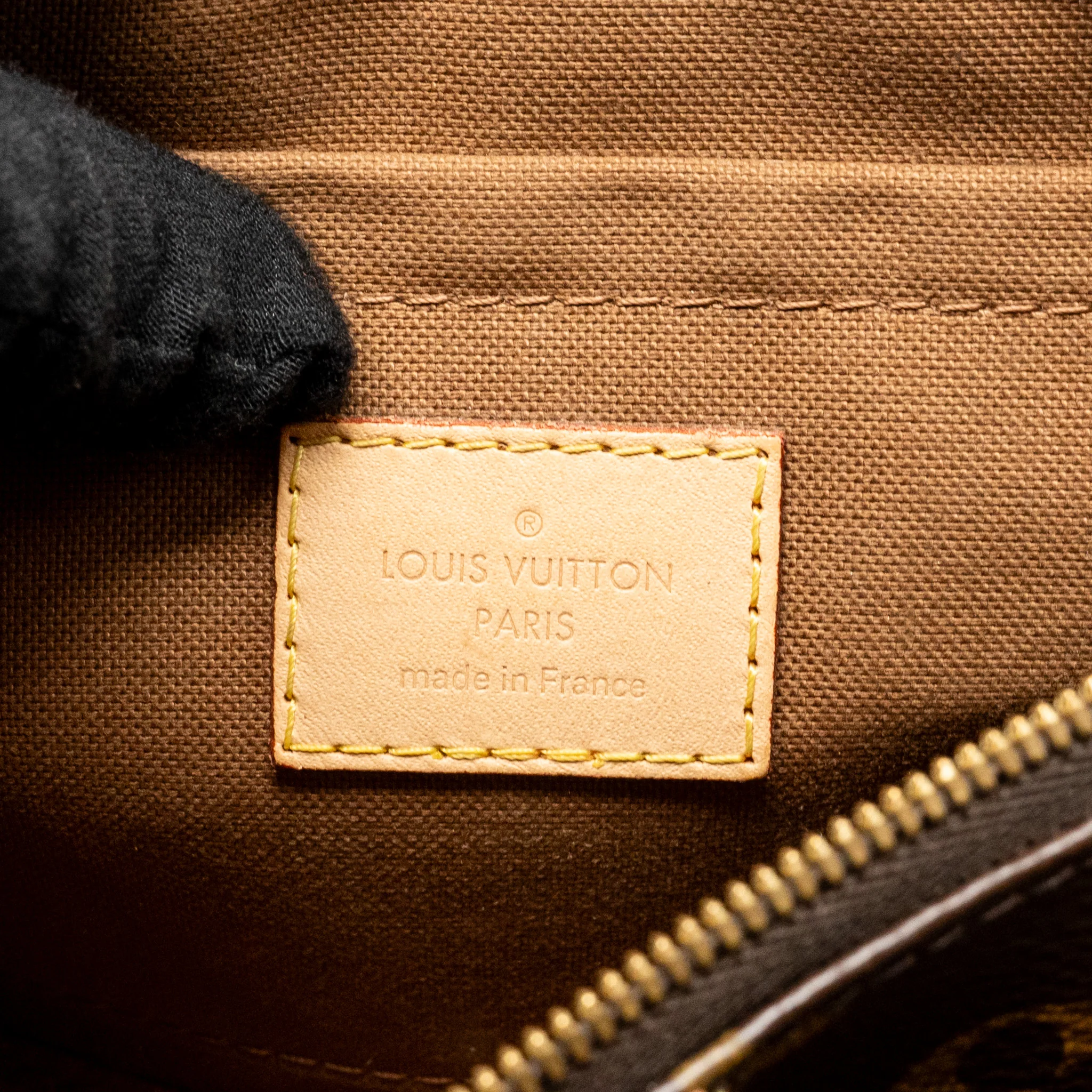 Louis Vuitton Multi Pochette Accessoires Monogram Canvas Khaki GHW - Image 12