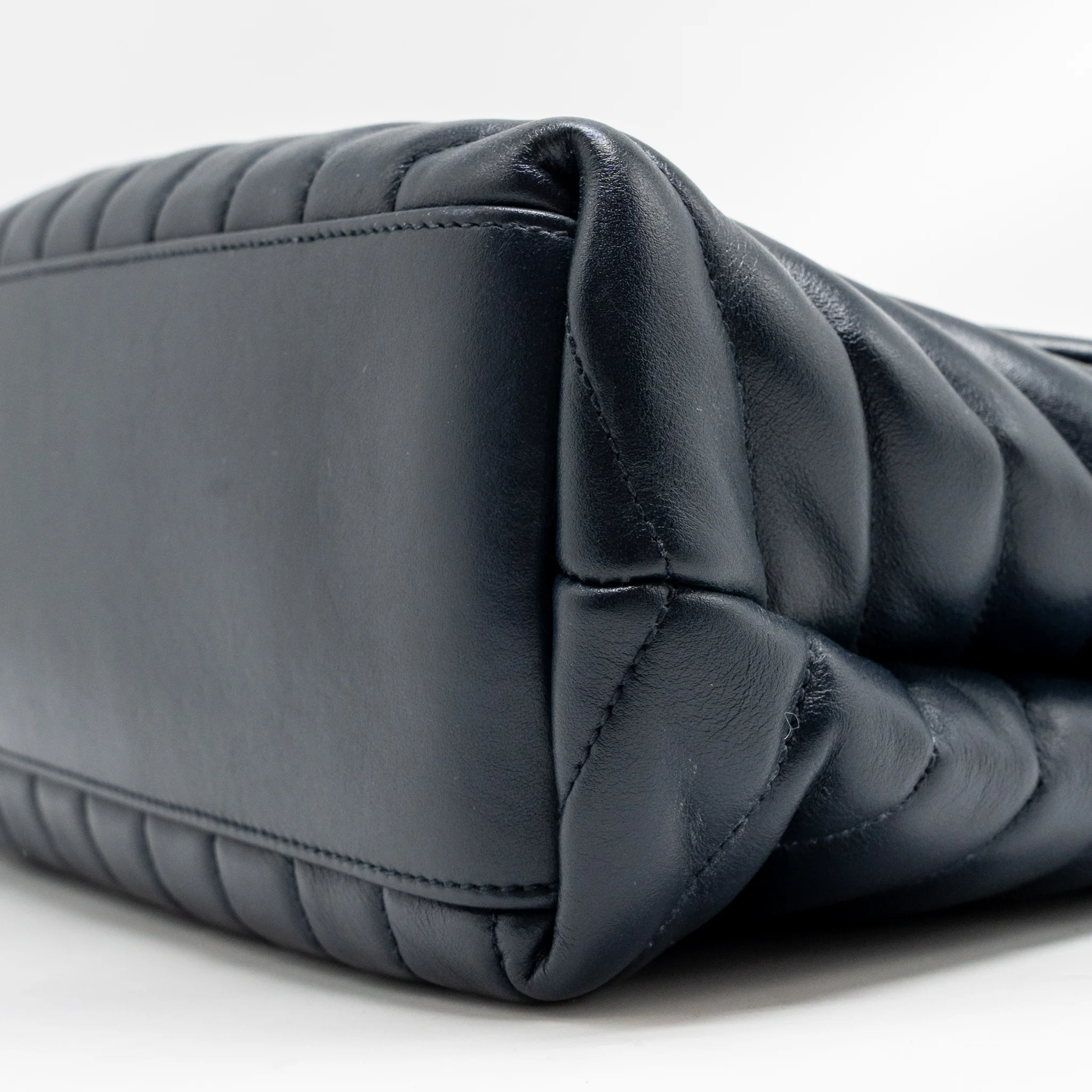 Saint Laurent/YSL Medium Lou Lou Bag Calfskin Dark Blue SHW - Image 7