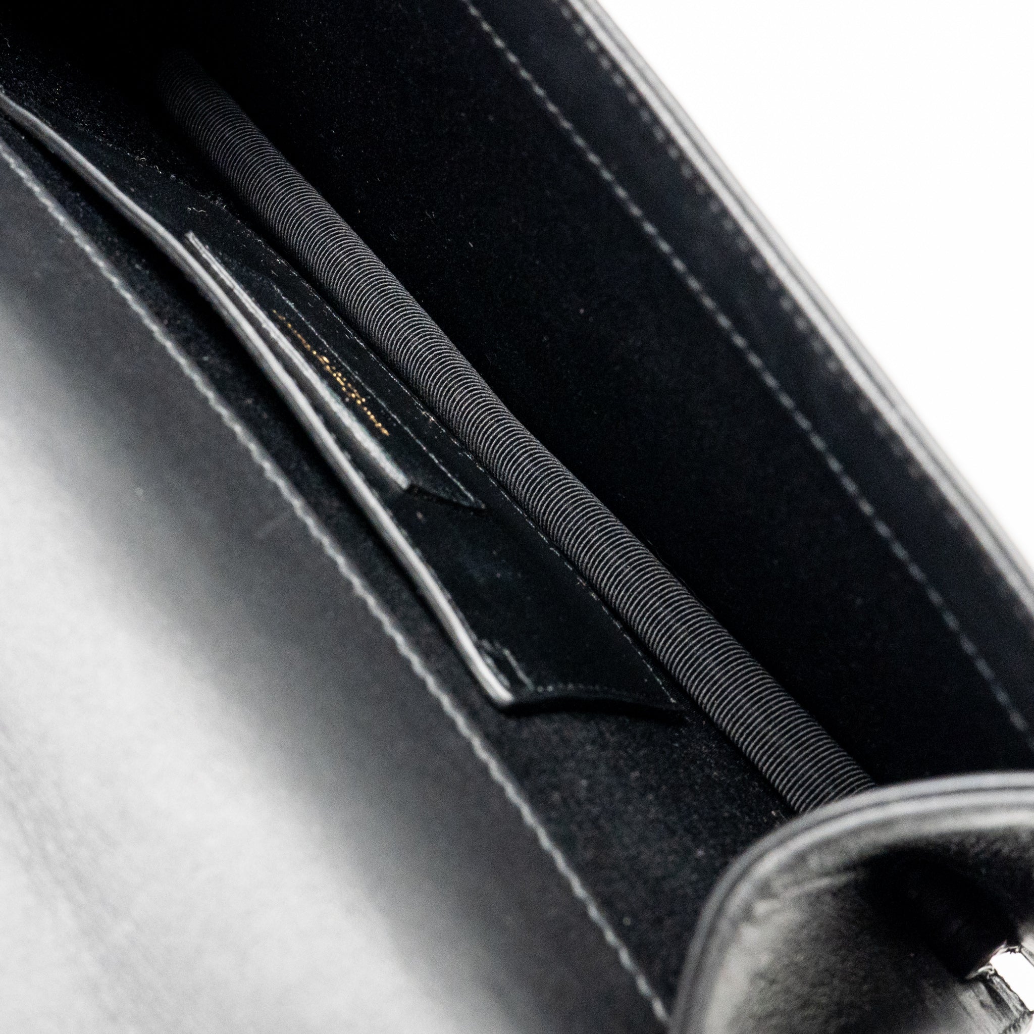 Saint Laurent/YSL Small Hearts Kate Clutch Calfskin Black/Metallic Red GHW - Image 14